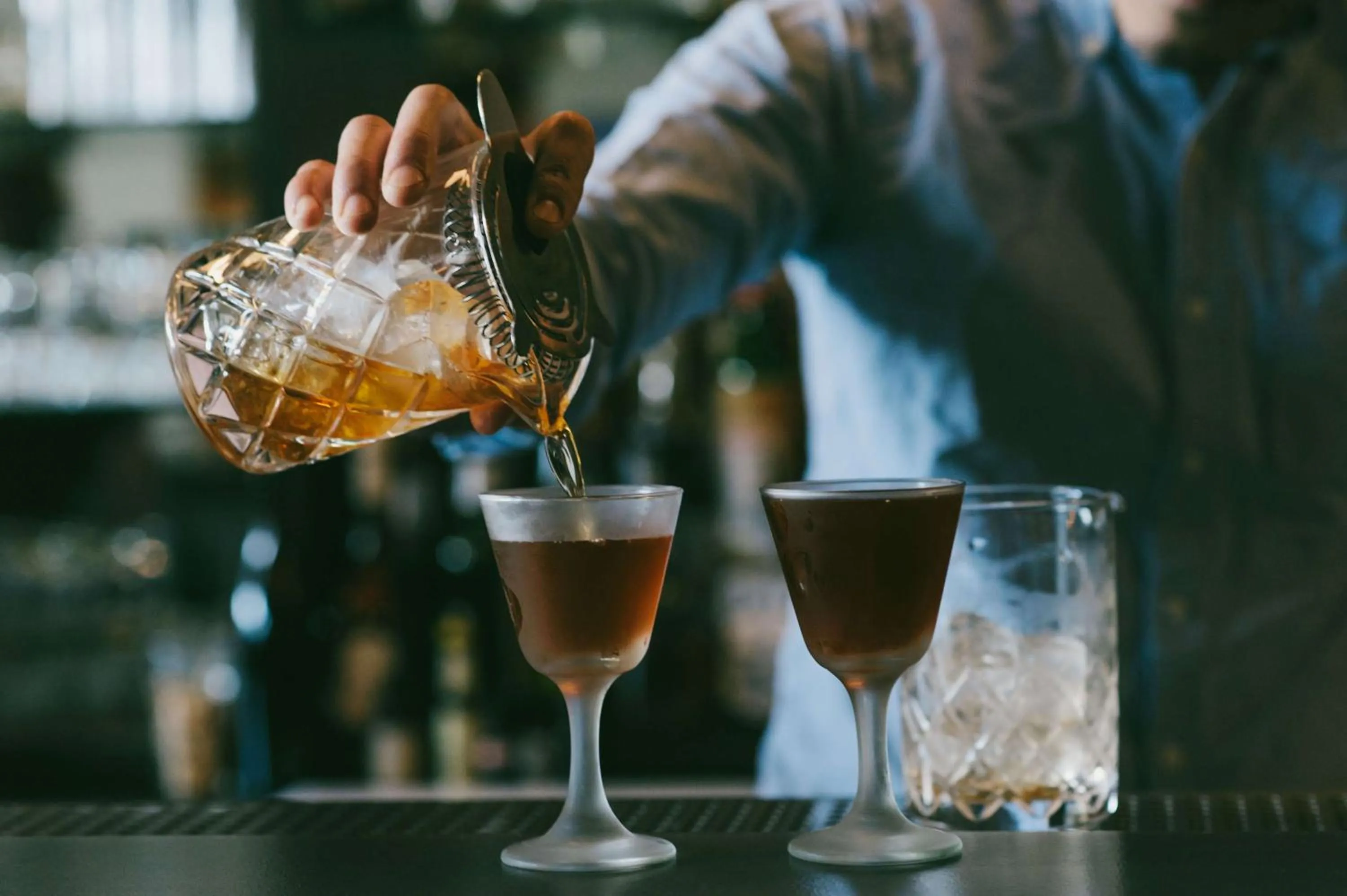 Lounge or bar in Canopy By Hilton Chicago Central Loop