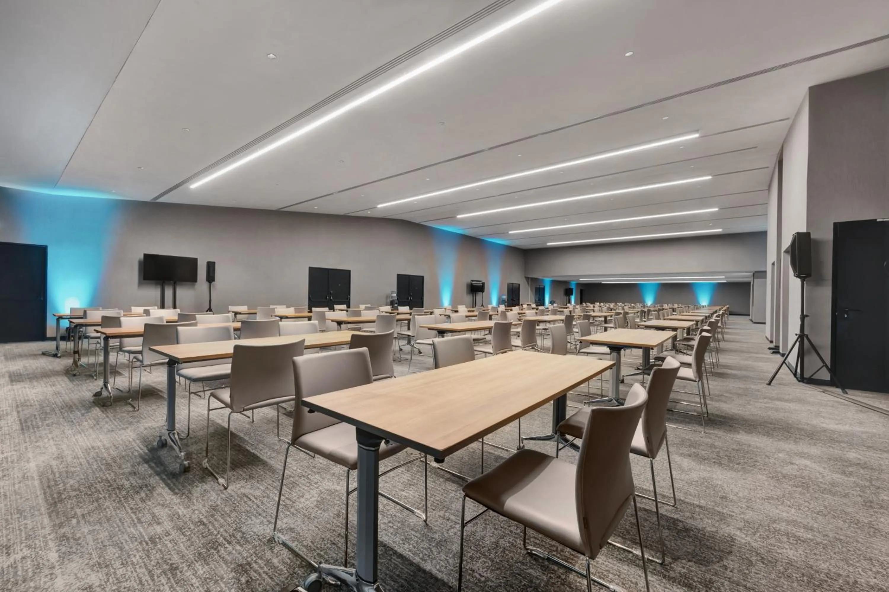 Meeting/conference room in Hilton Porto Gaia