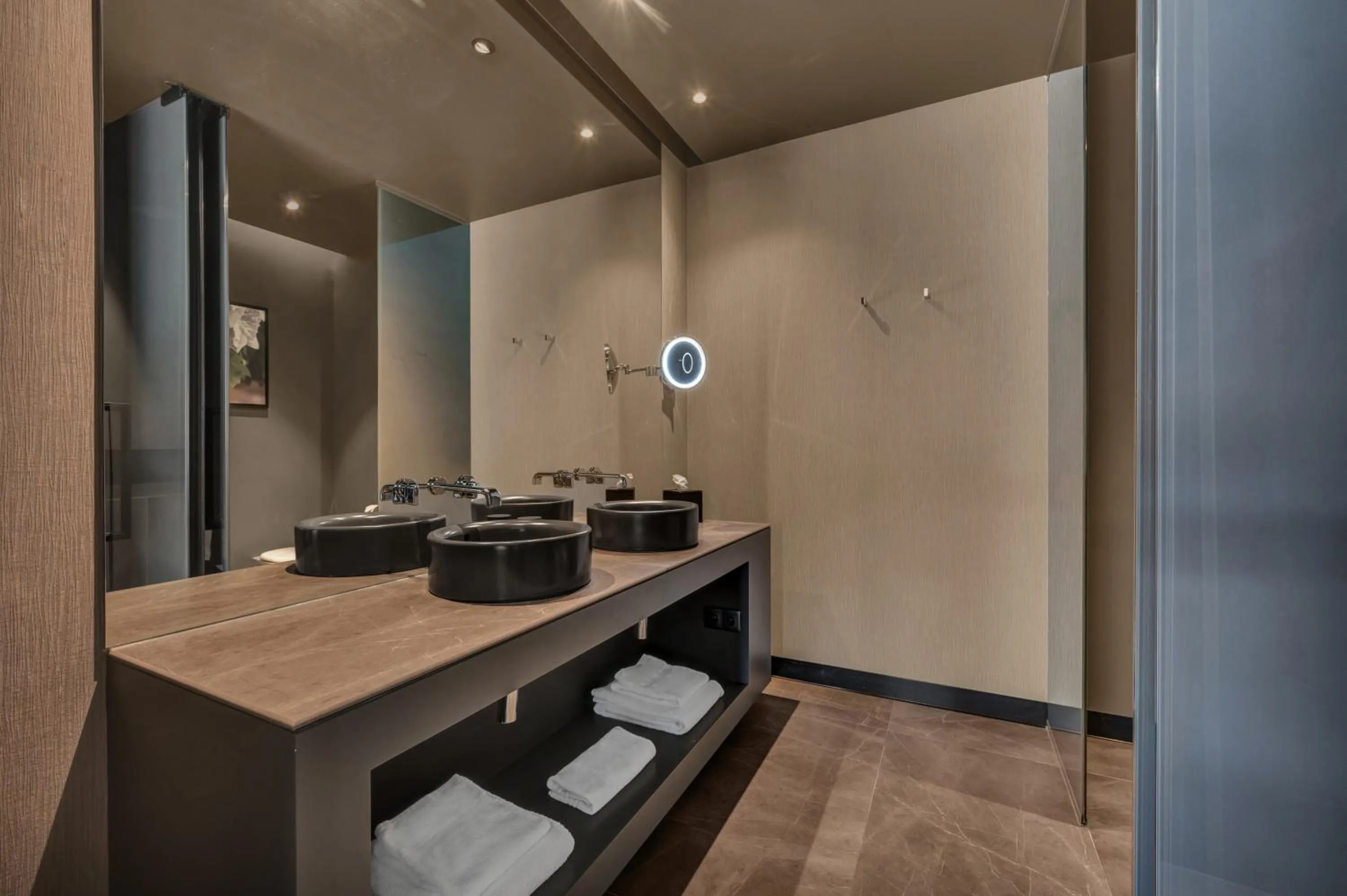 Bathroom in Hilton Porto Gaia