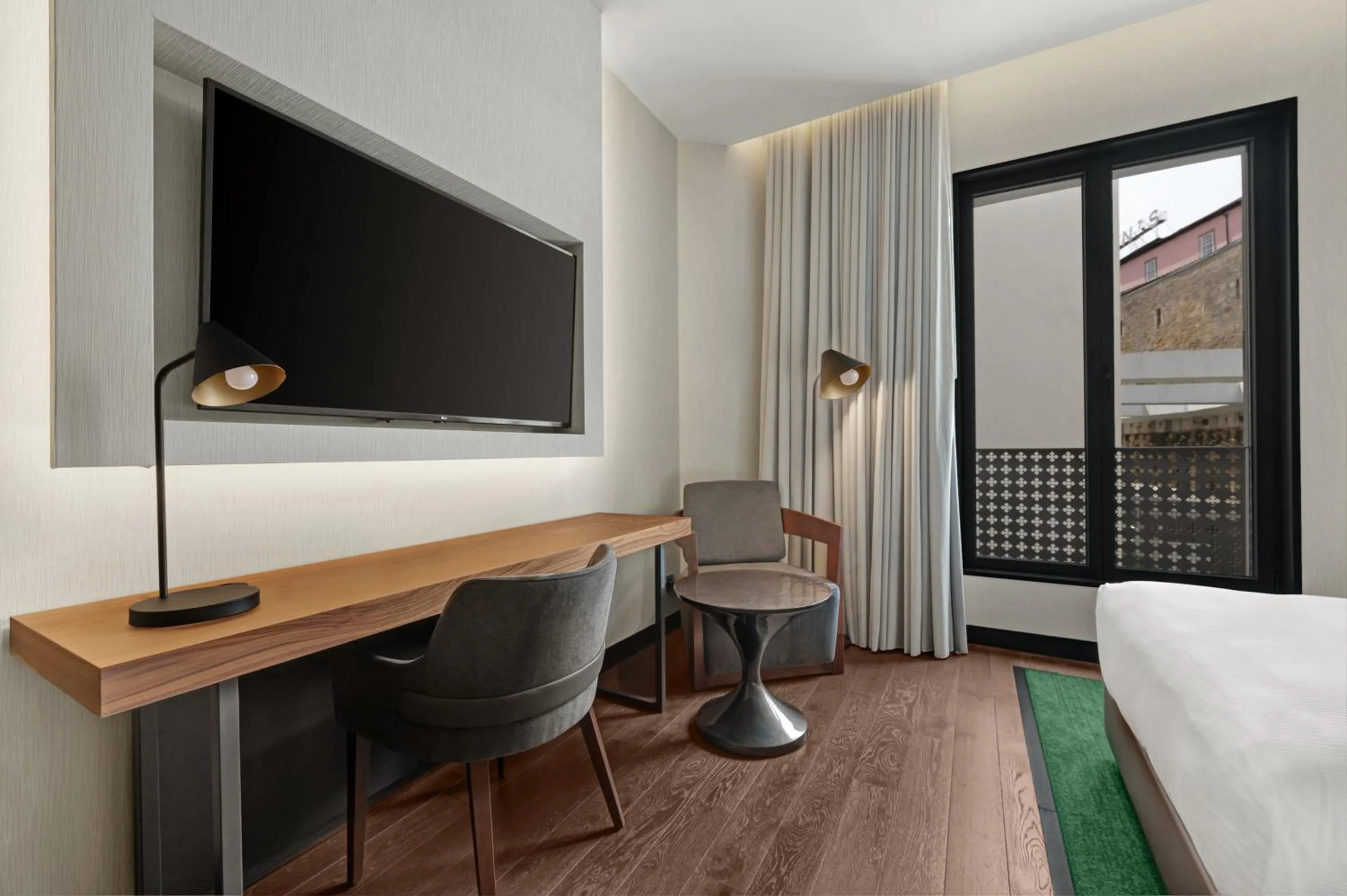 Bedroom, Bed in Hilton Porto Gaia