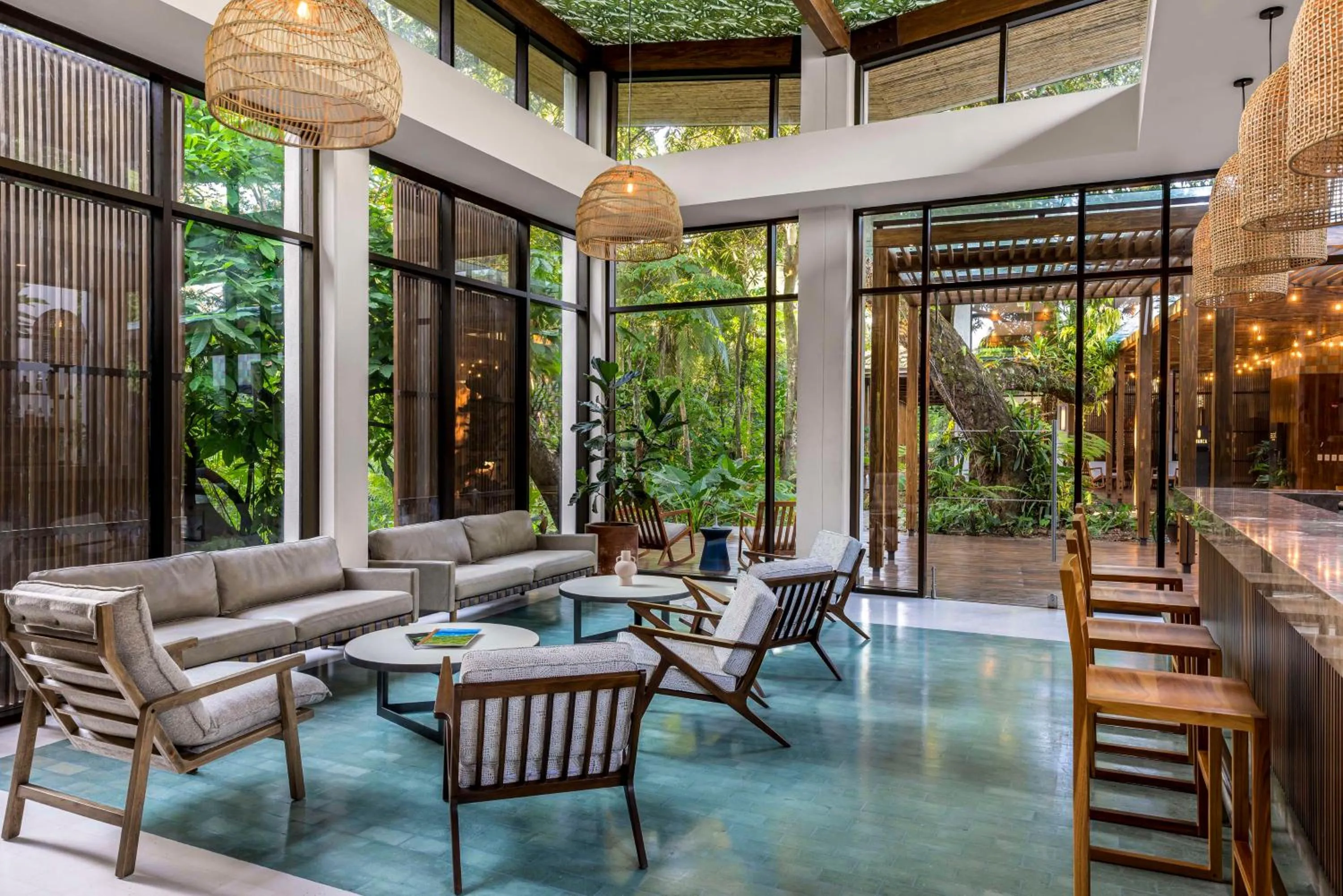 Restaurant/places to eat in Botanika Osa Peninsula, Curio Collection By Hilton