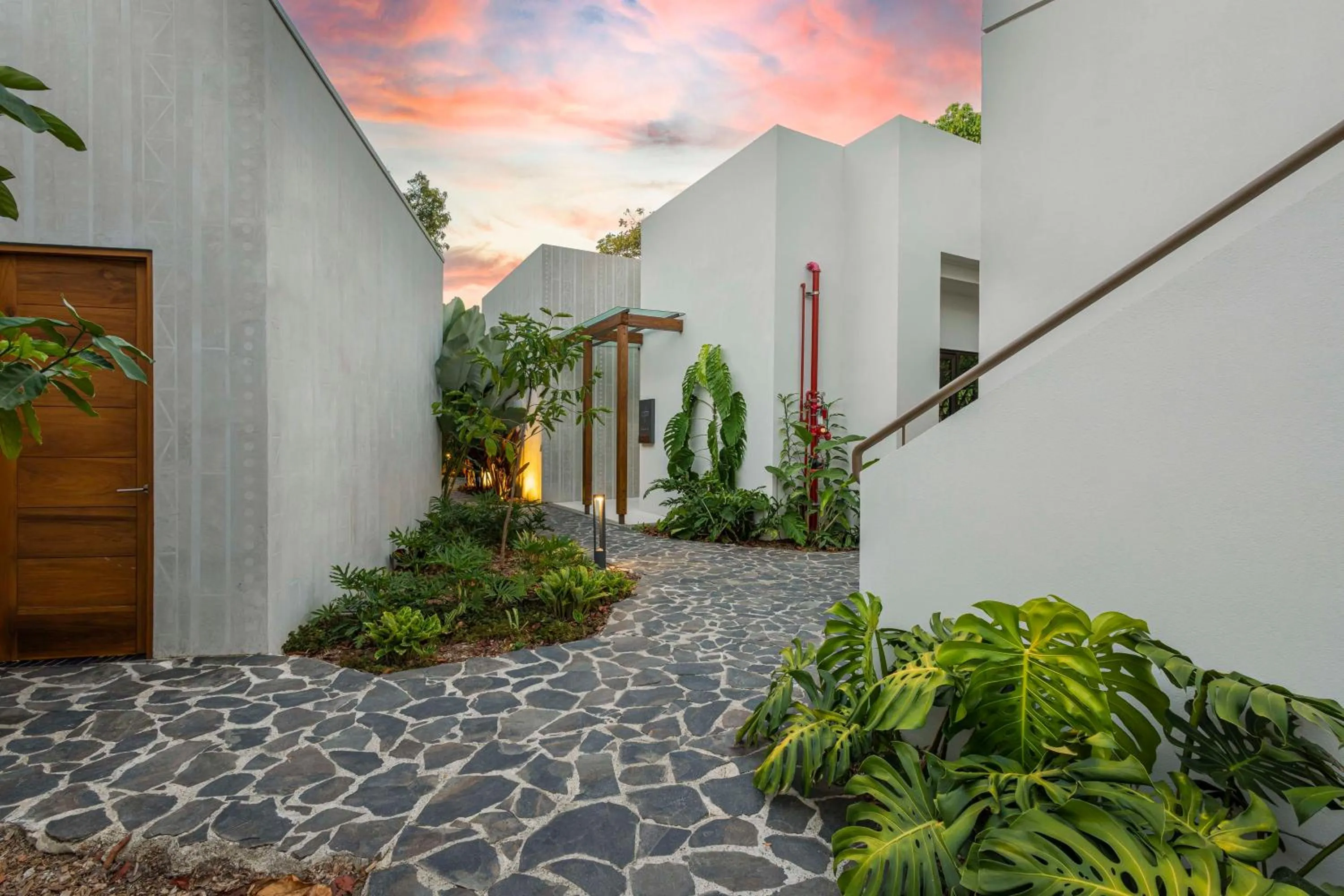 Property building in Botanika Osa Peninsula, Curio Collection By Hilton