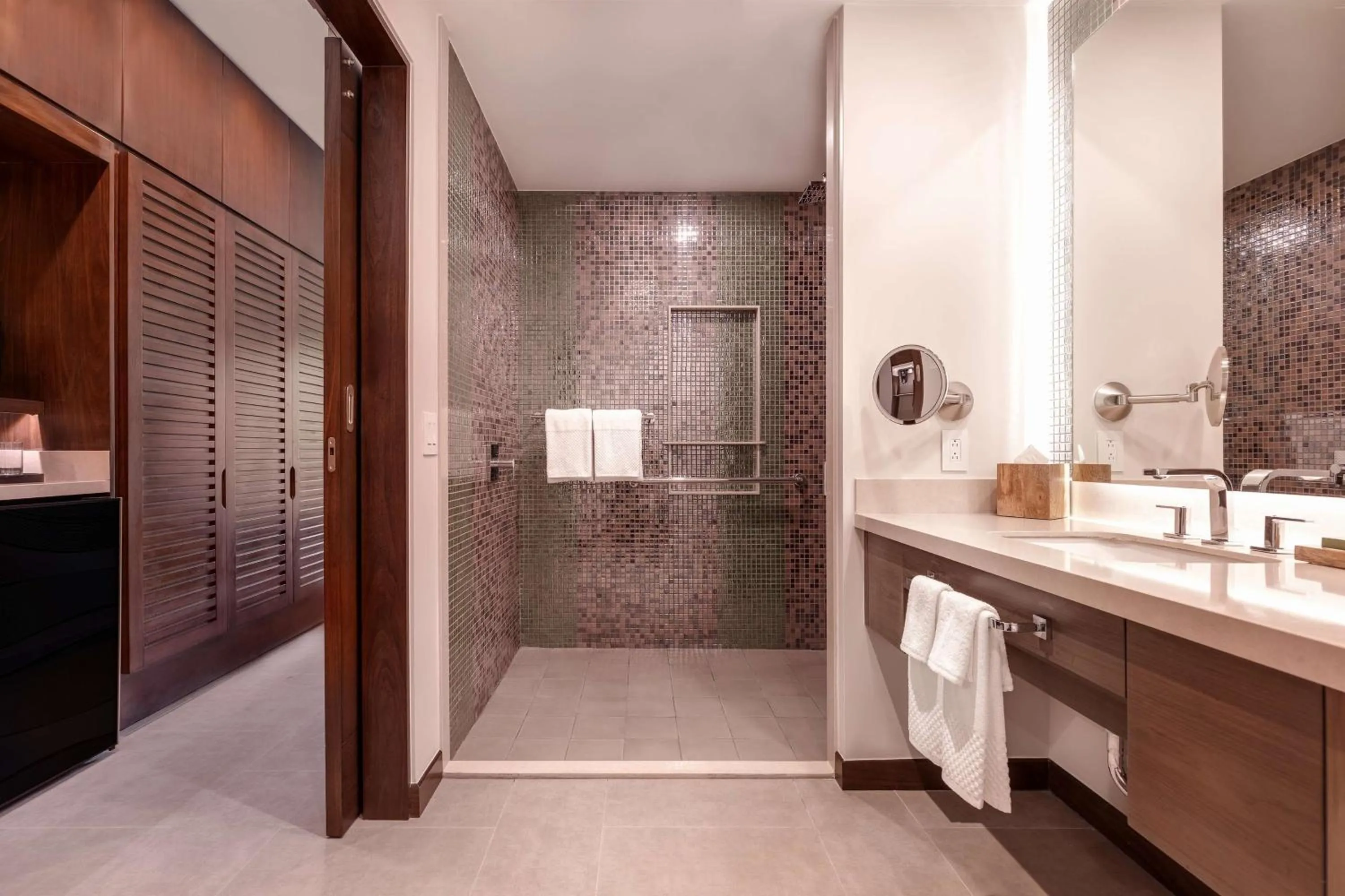 Bathroom in Botanika Osa Peninsula, Curio Collection By Hilton
