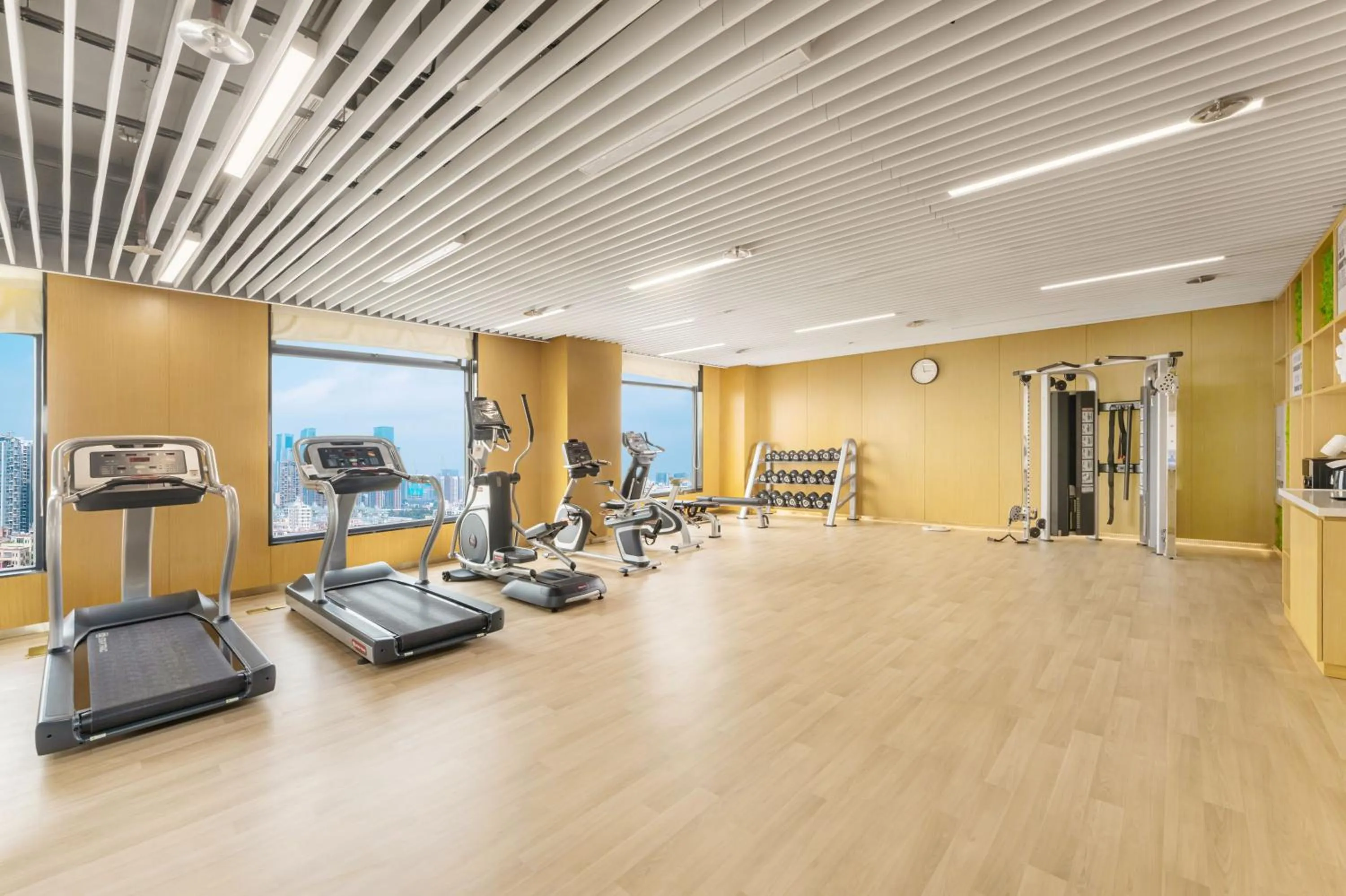 Fitness centre/facilities in Hilton Garden Inn Shenzhen Nanshan Avenue