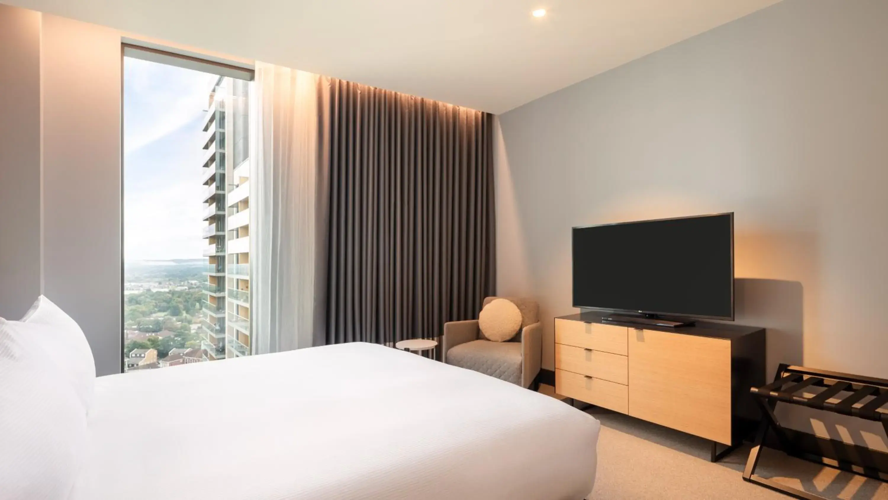 King Guest Room in Hilton Woking King Guest Room in Hilton Woking