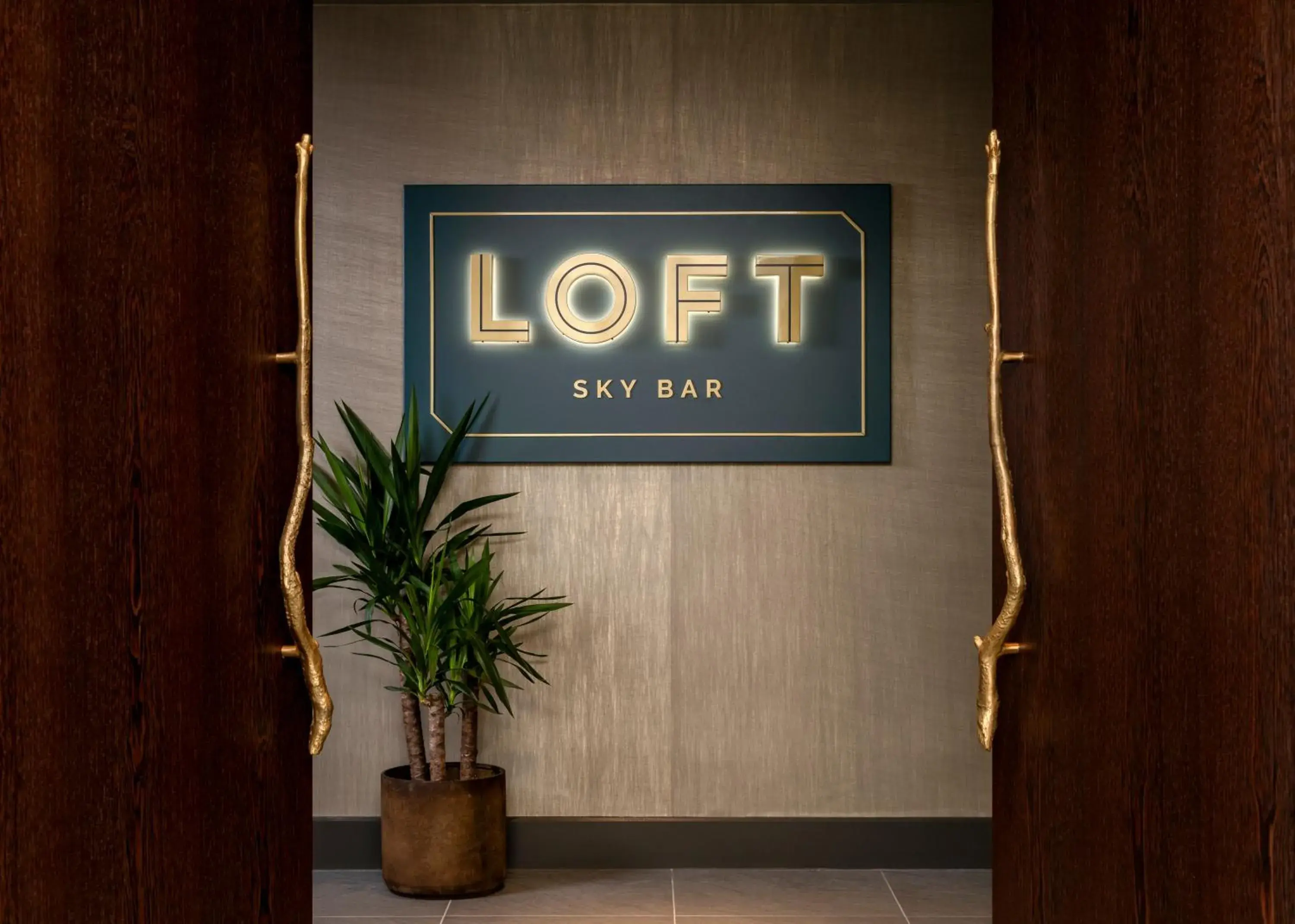 Restaurant/places to eat in Hilton Woking Restaurant/places to eat in Hilton Woking