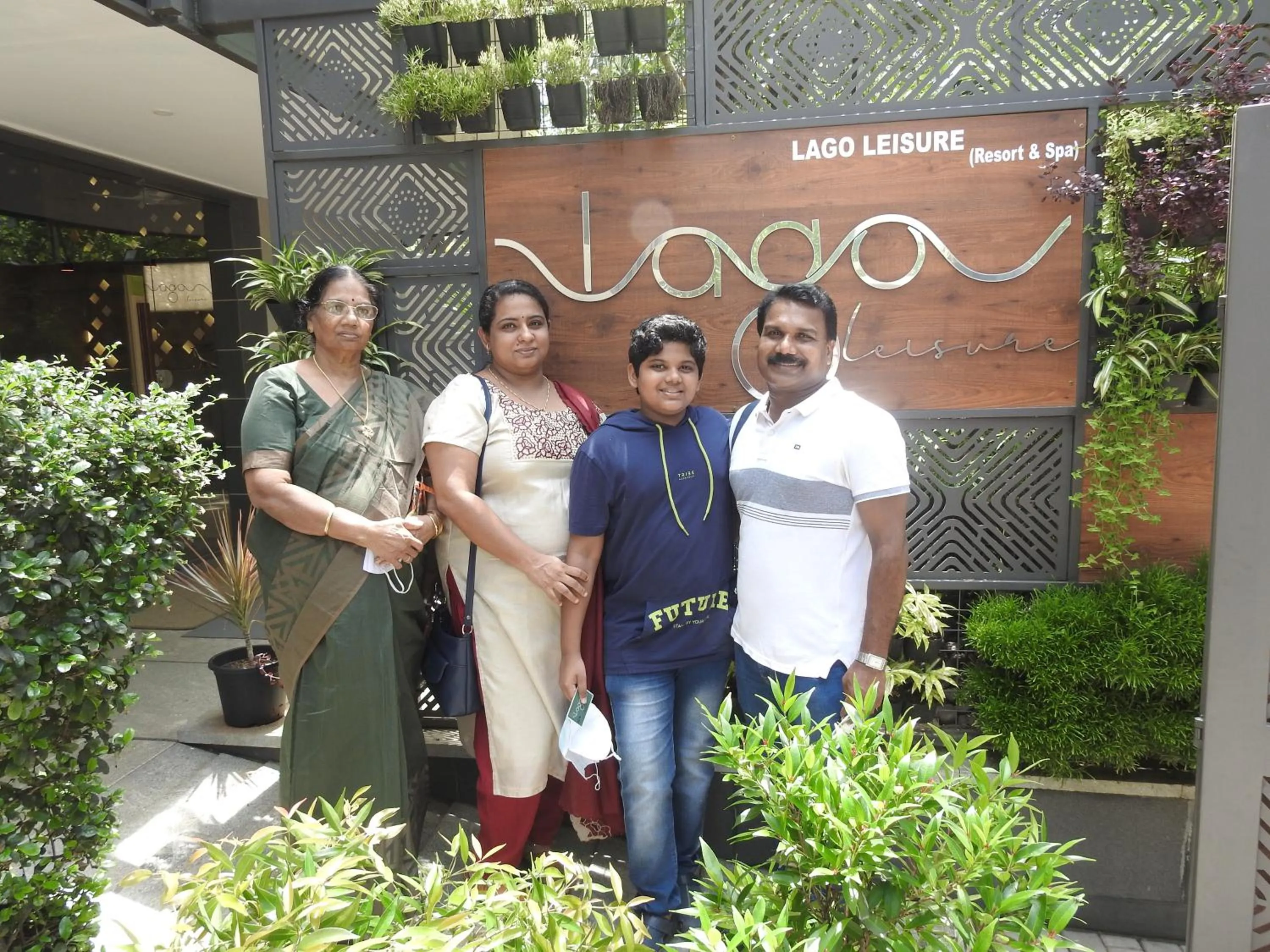 Lago Leisure Resort & Spa