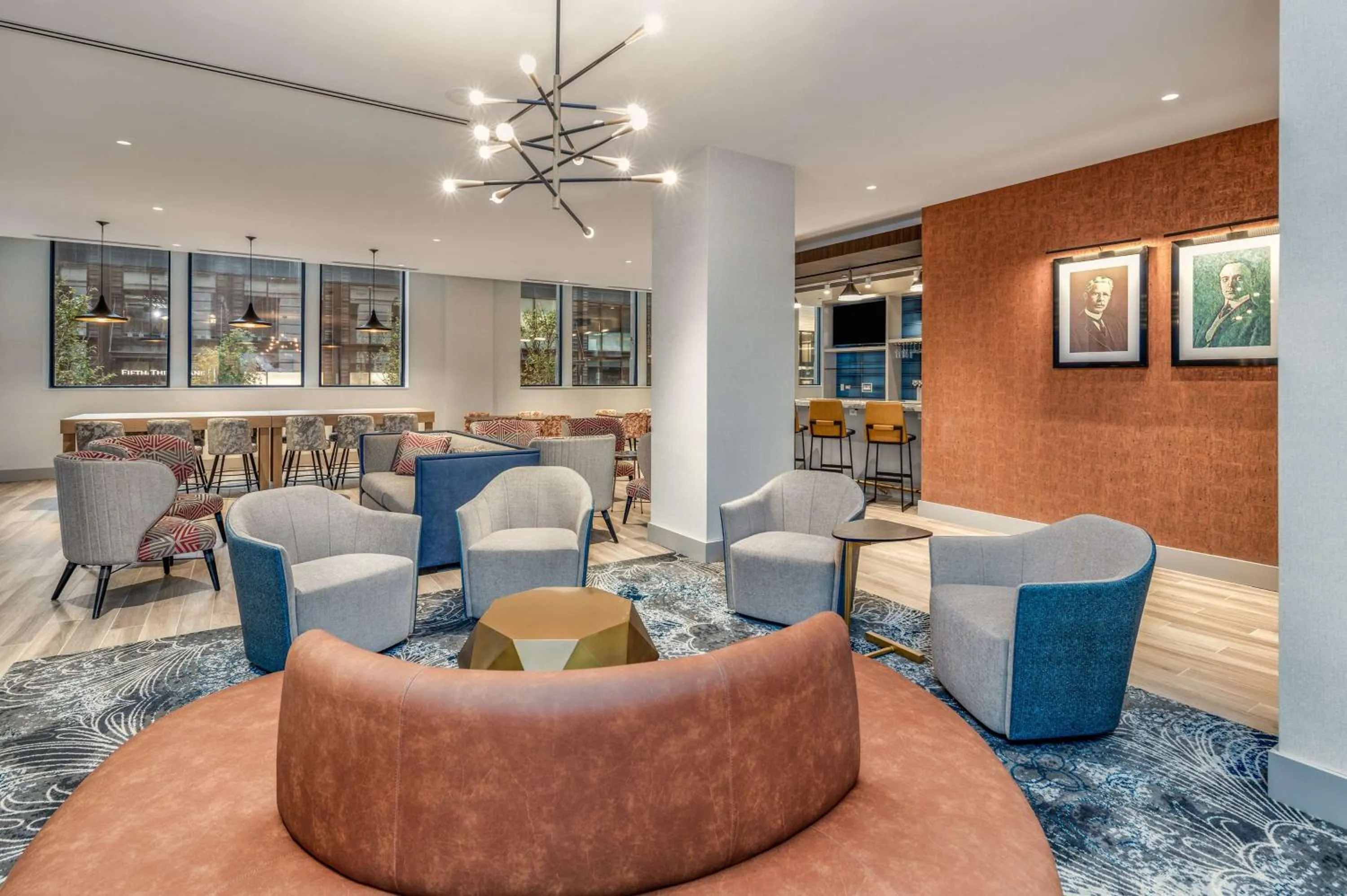 Lounge or bar in Hilton Garden Inn- Chicago Central Loop