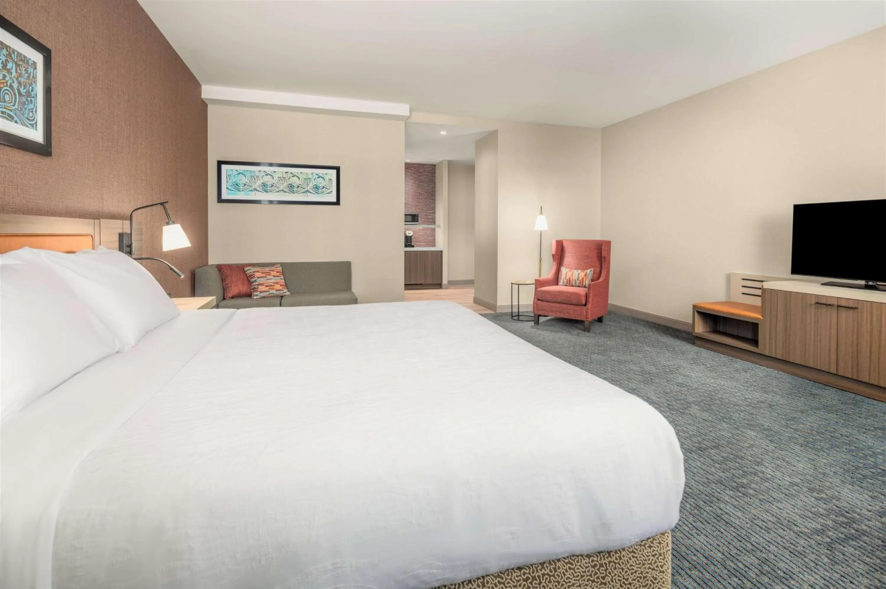 Bedroom, Bed in Hilton Garden Inn- Chicago Central Loop