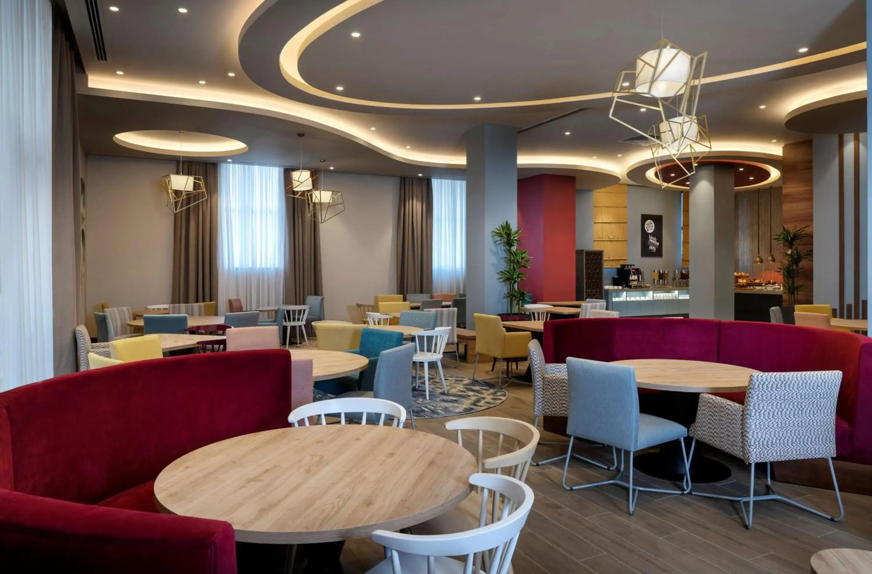 Restaurant/places to eat in Hampton By Hilton Tashkent Restaurant/places to eat in Hampton By Hilton Tashkent