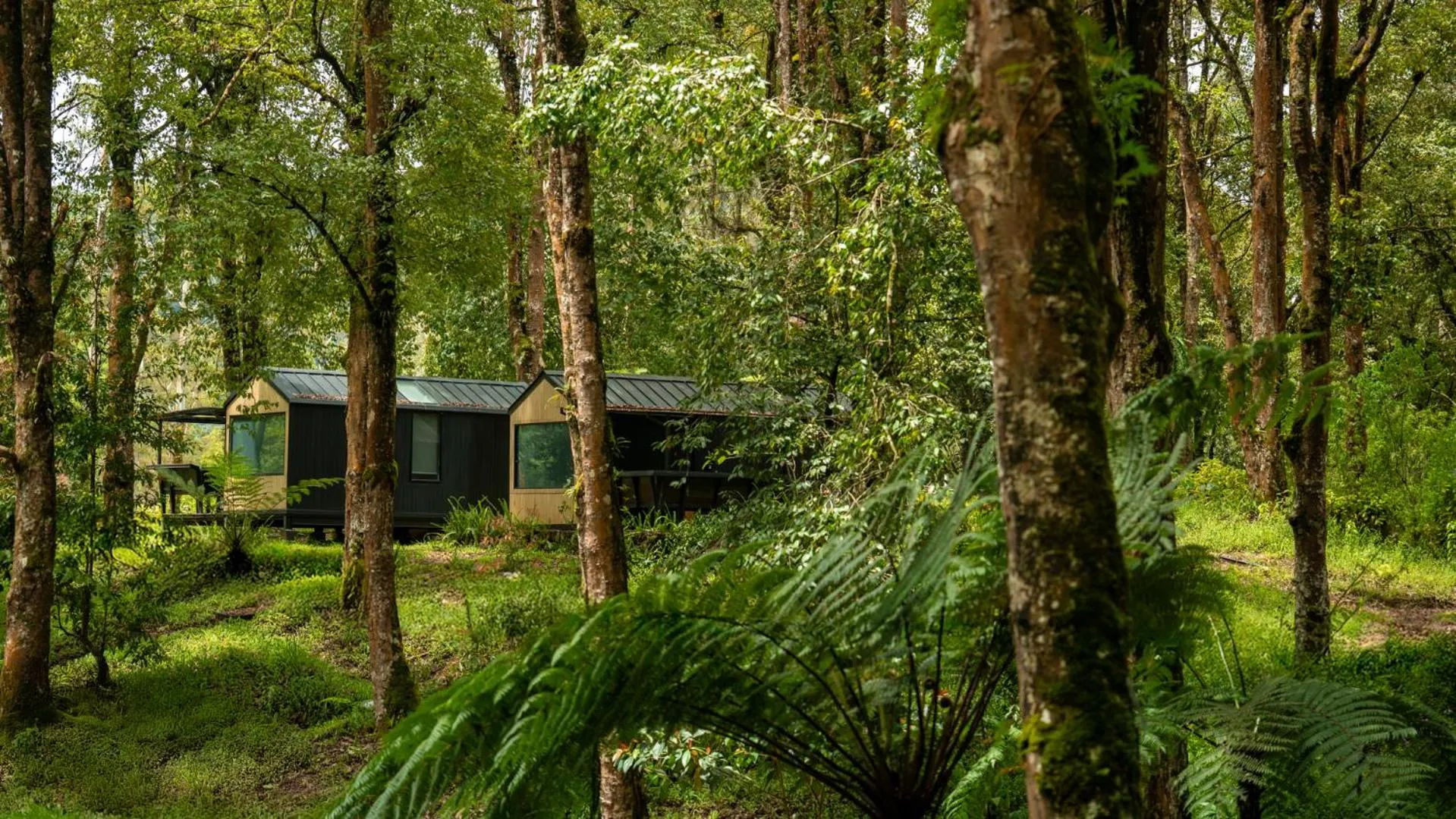 Property building in Bobocabin Ranca Upas, Bandung