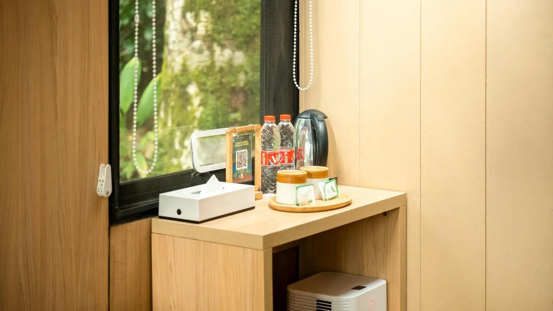 Coffee/tea facilities in Bobocabin Ranca Upas, Bandung Coffee/tea facilities in Bobocabin Ranca Upas, Bandung