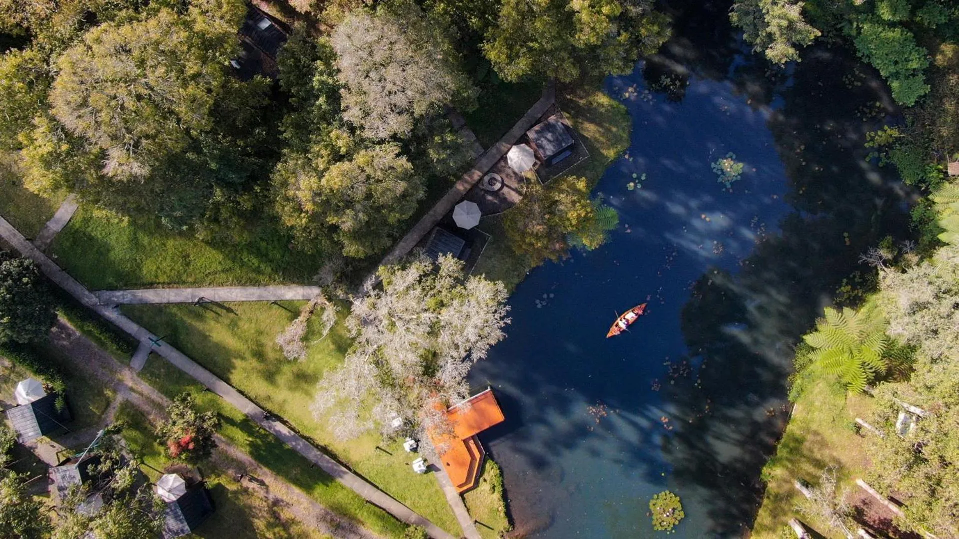 Property building in Bobocabin Ranca Upas, Bandung