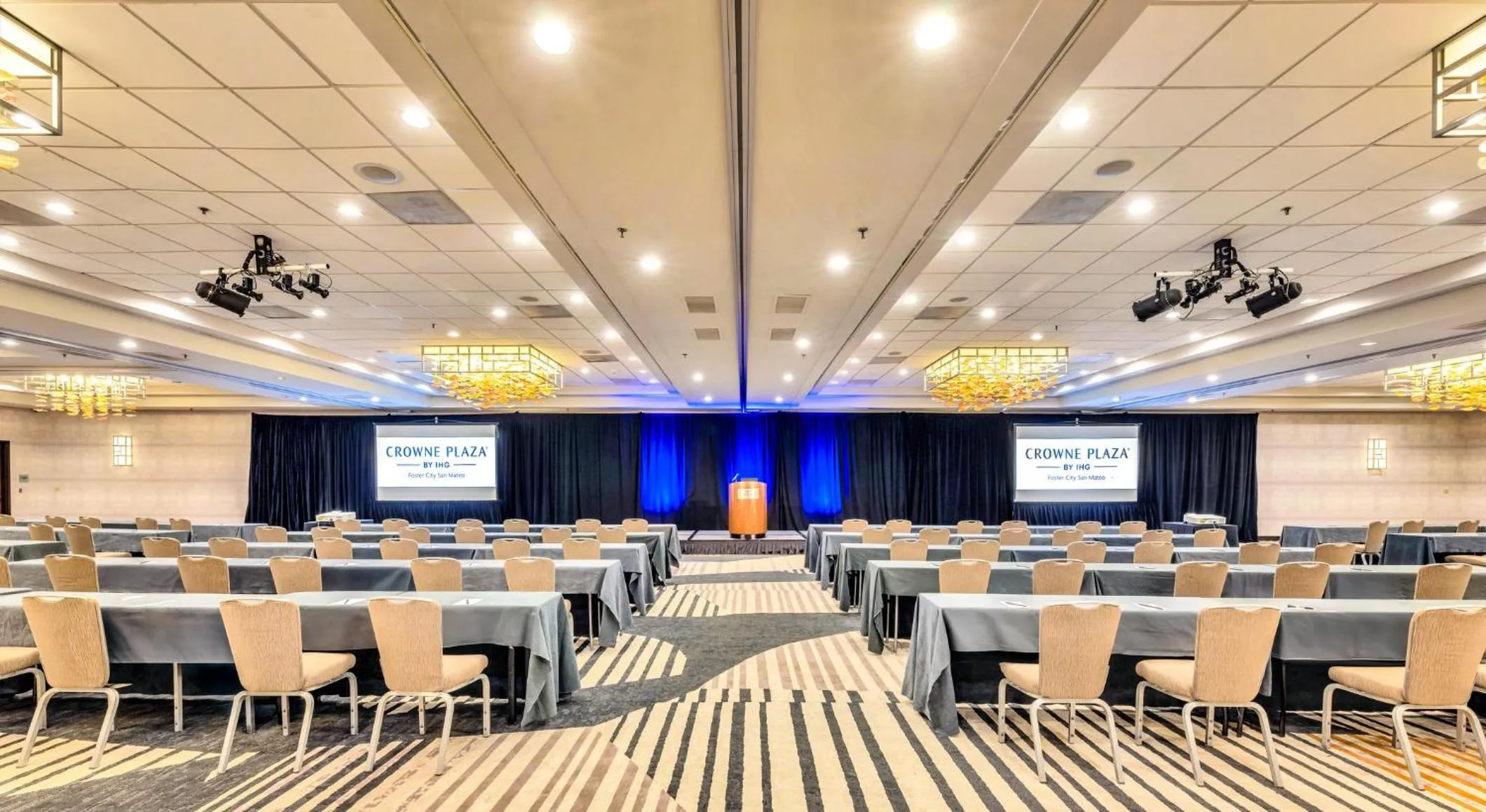 Meeting/conference room in Crowne Plaza Hotel Foster City-San Mateo by IHG