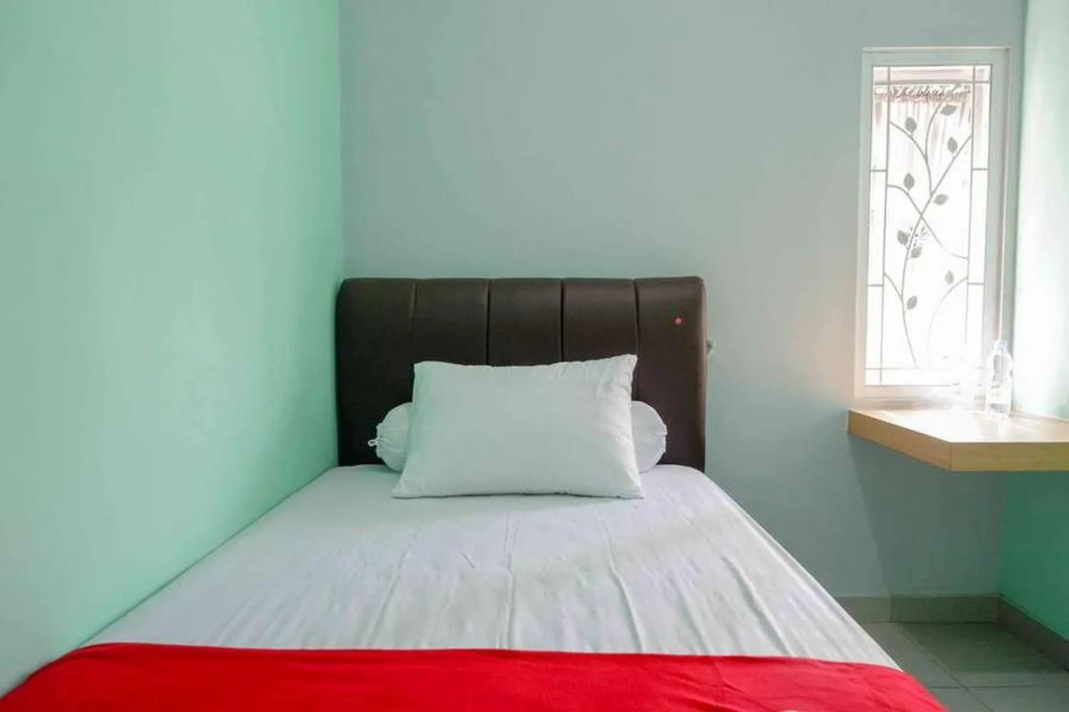 Bedroom, Bed in Griya Zukarnaen Syariah near Universitas Mercubuana Yogyakarta RedPartner