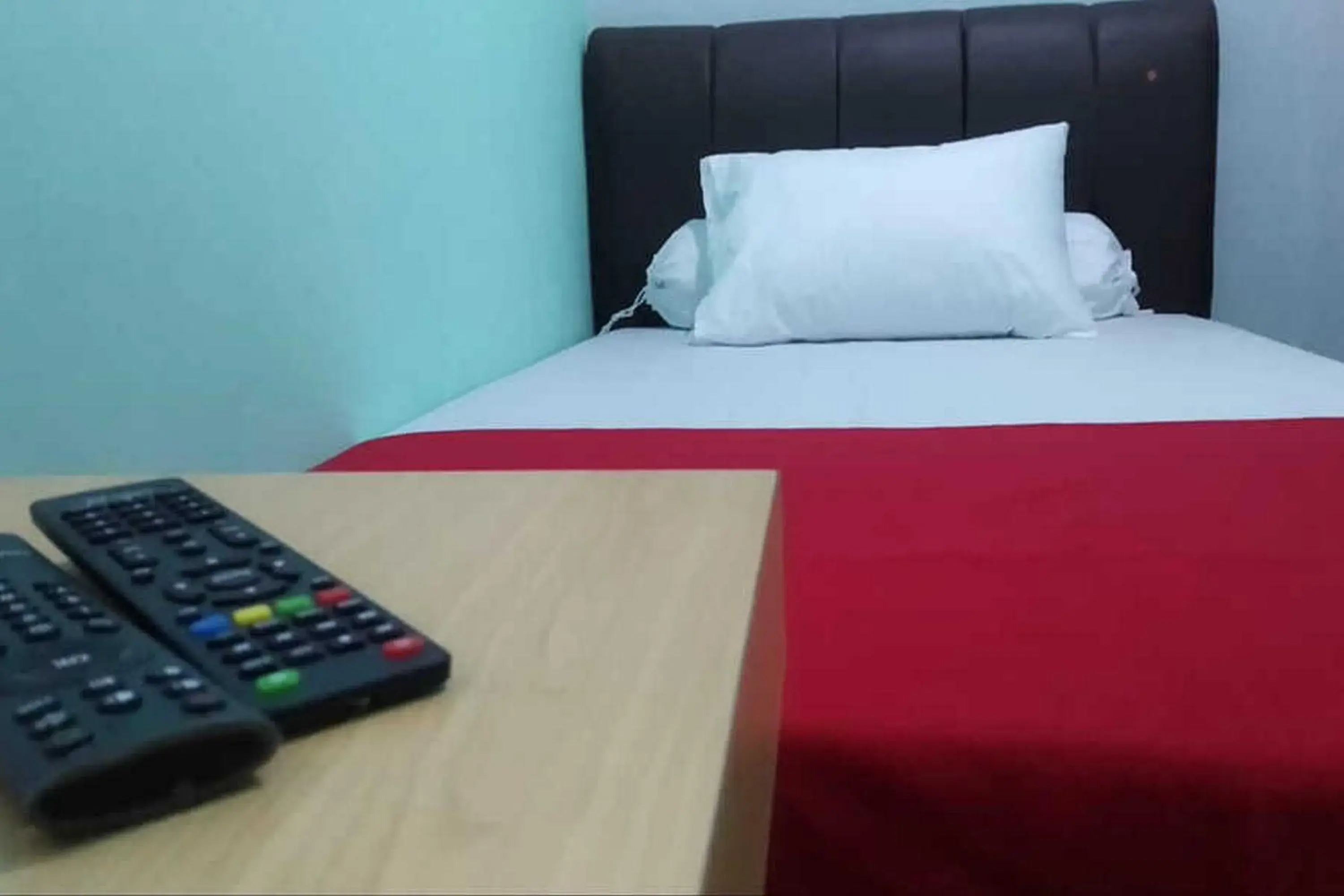 Bedroom, Bed in Griya Zukarnaen Syariah near Universitas Mercubuana Yogyakarta RedPartner Bedroom, Bed in Griya Zukarnaen Syariah near Universitas Mercubuana Yogyakarta RedPartner