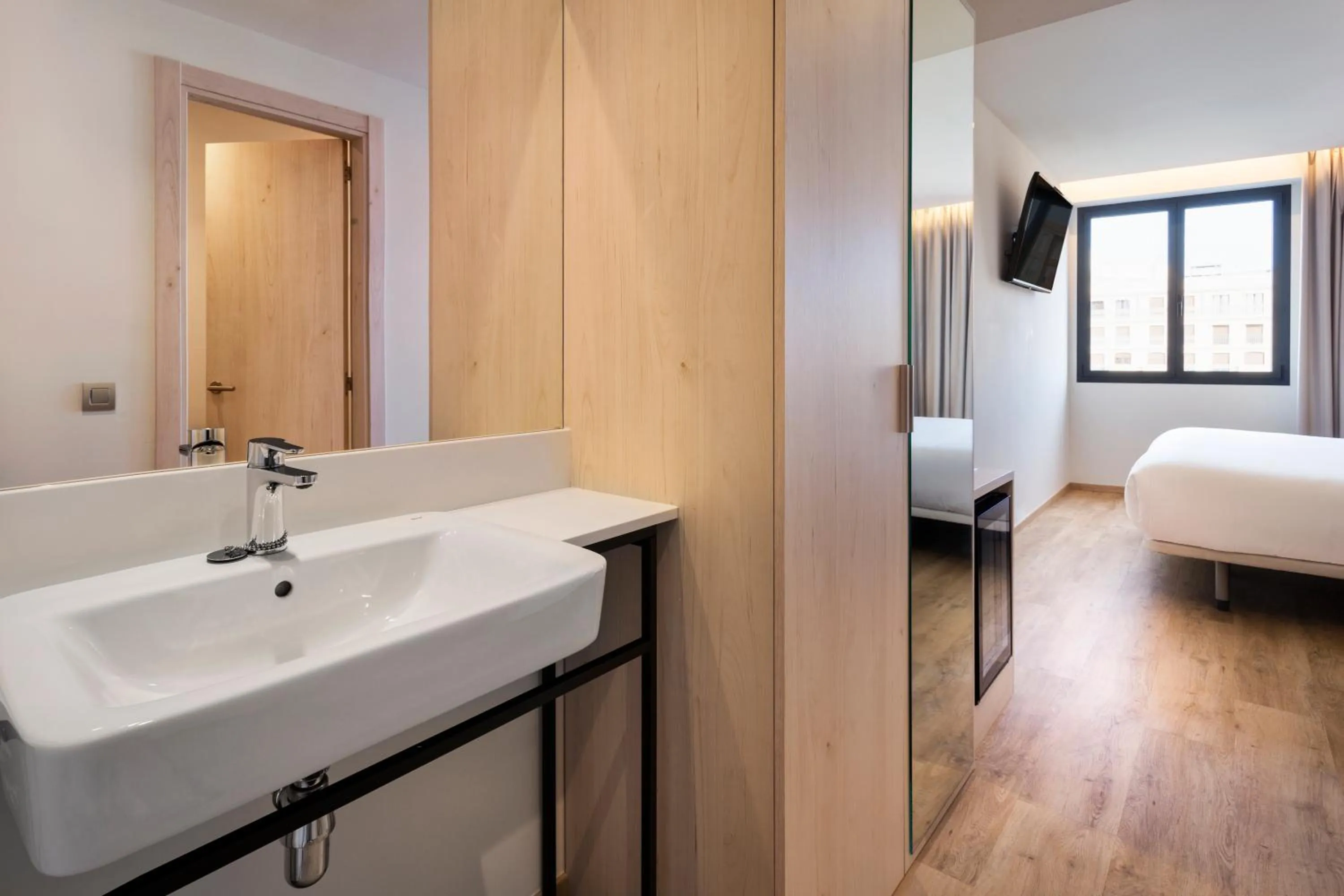 Other, Bed in B&B HOTEL Málaga Centro