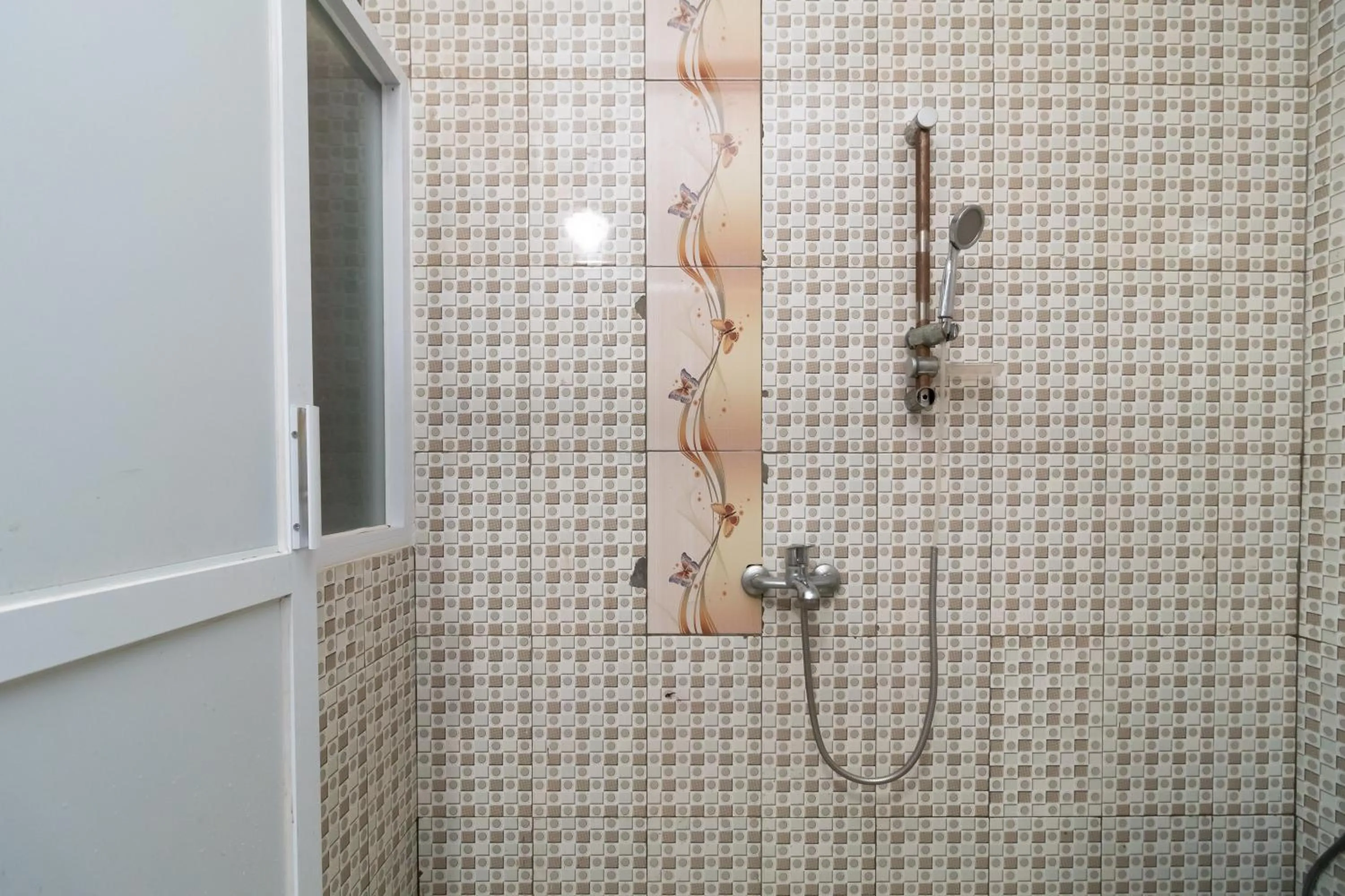 RedDoorz @ Jalan Gajah Mada Lampung