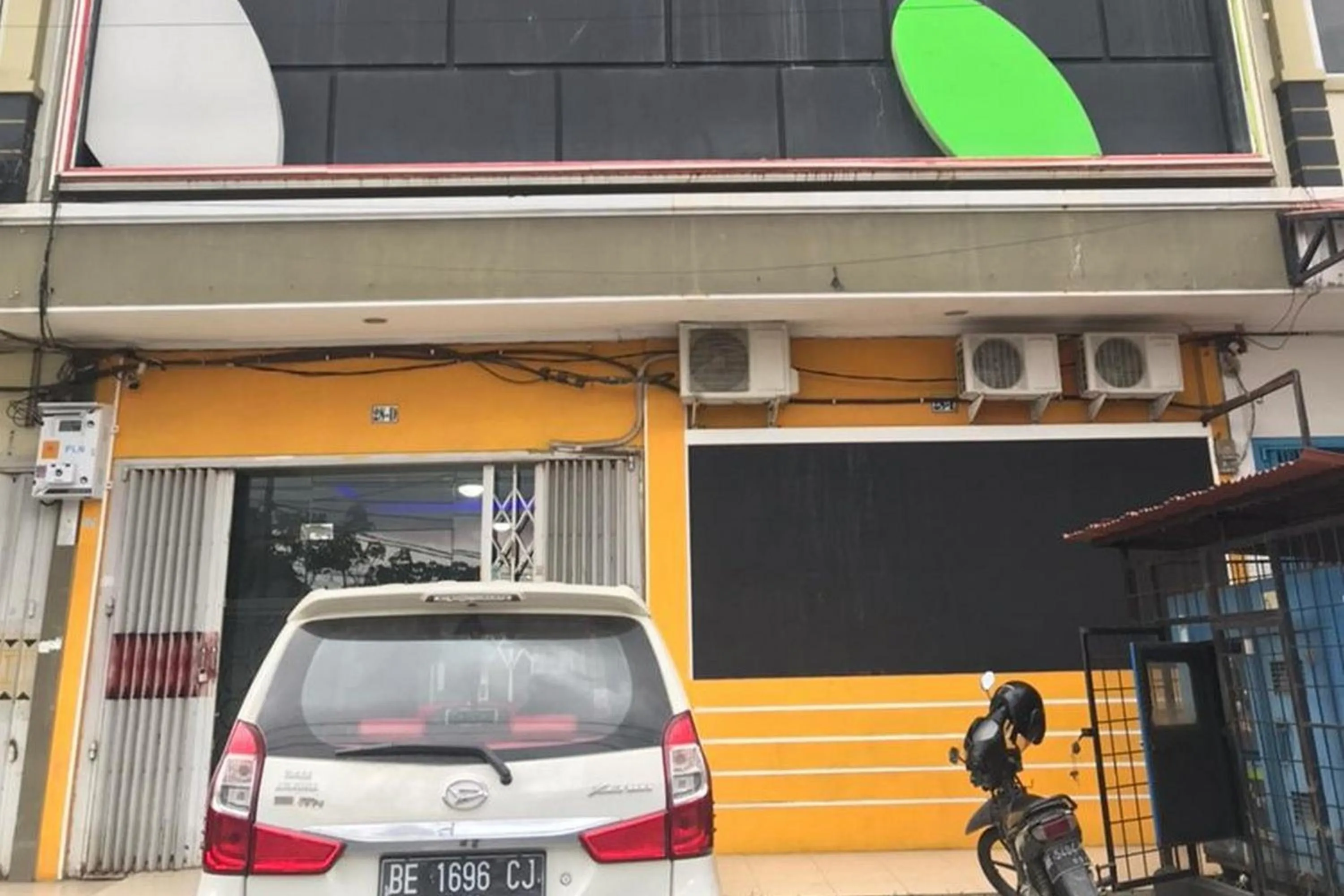 Property building in RedDoorz @ Jalan Gajah Mada Lampung