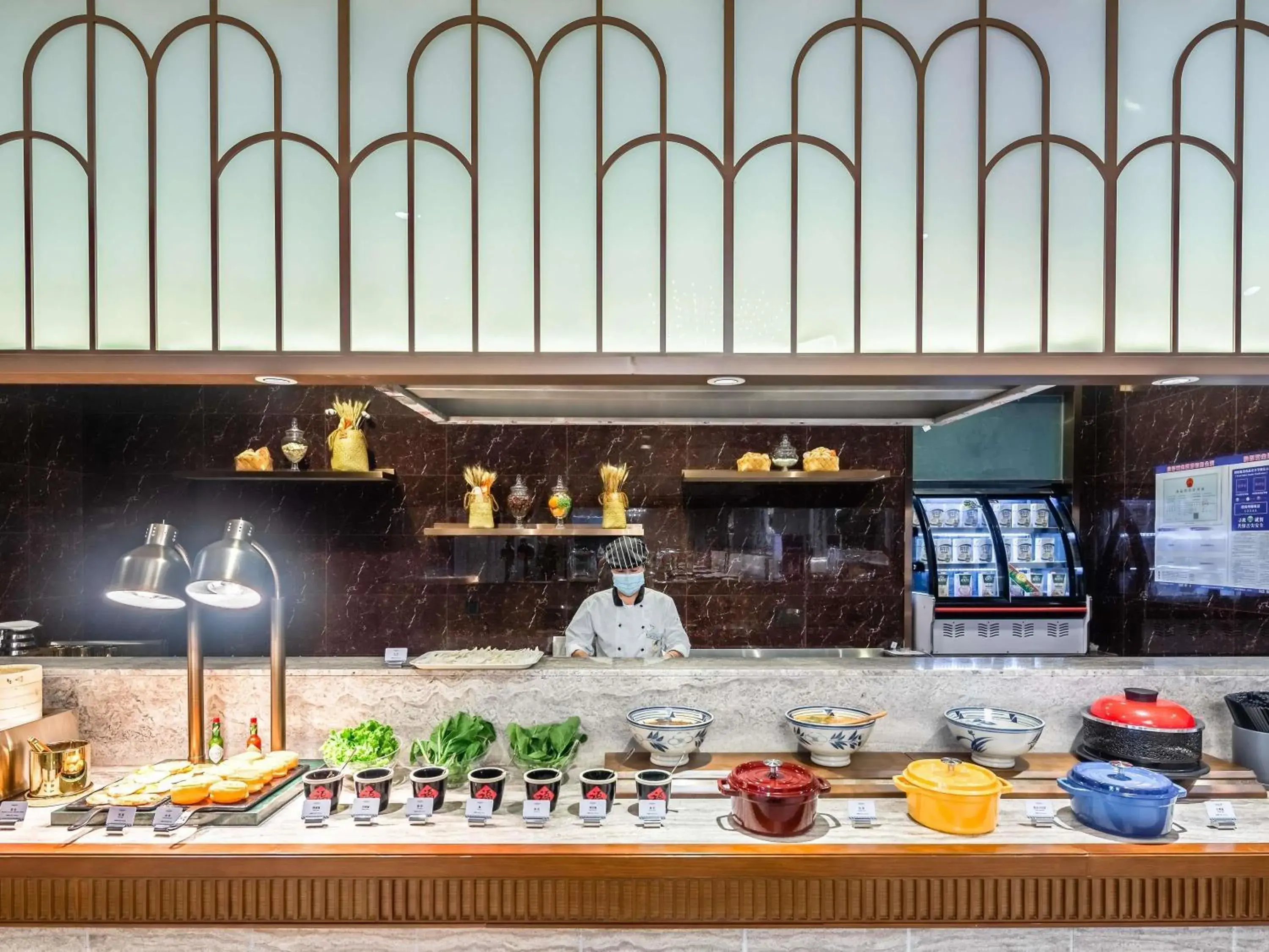 Restaurant/places to eat in Mercure Qingdao Downtown Restaurant/places to eat in Mercure Qingdao Downtown