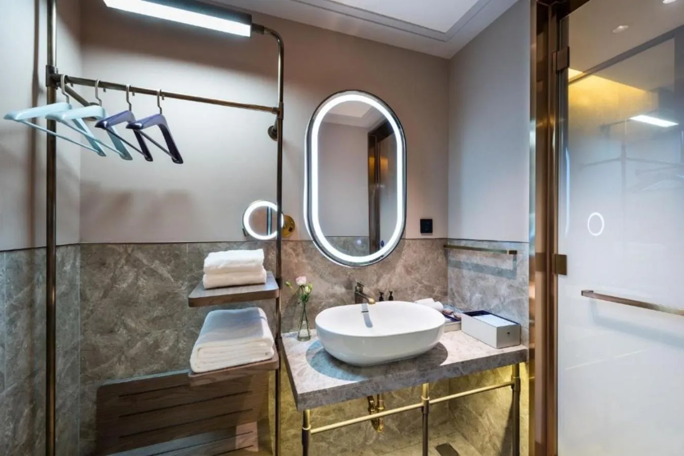 Photo of the whole room in Mercure Qingdao Downtown