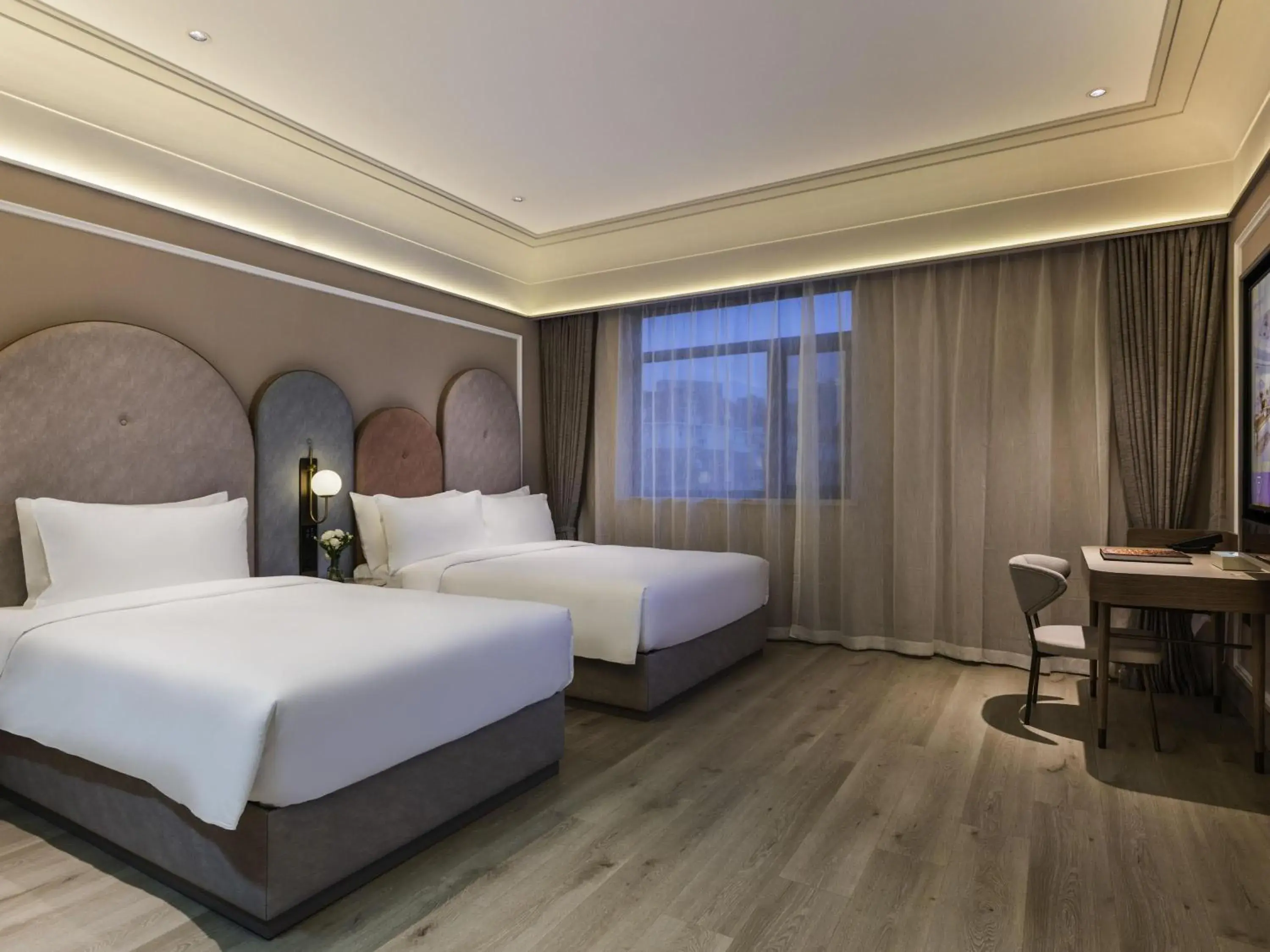 Property building, Bed in Mercure Qingdao Downtown Property building, Bed in Mercure Qingdao Downtown