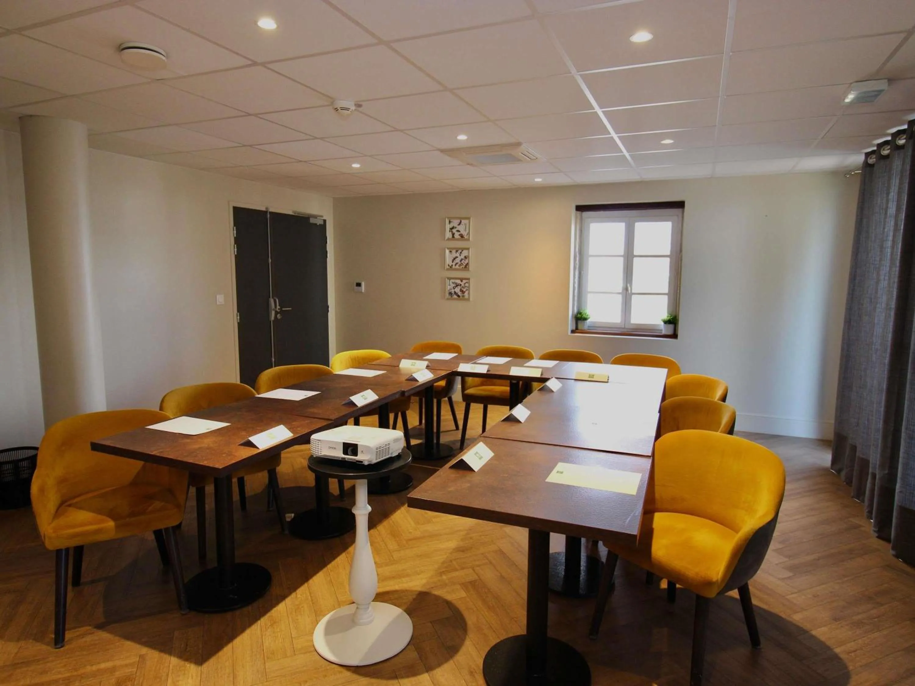 Meeting/conference room in ibis Styles Dijon Sud Domaine De Beauregard 21600 Longvic