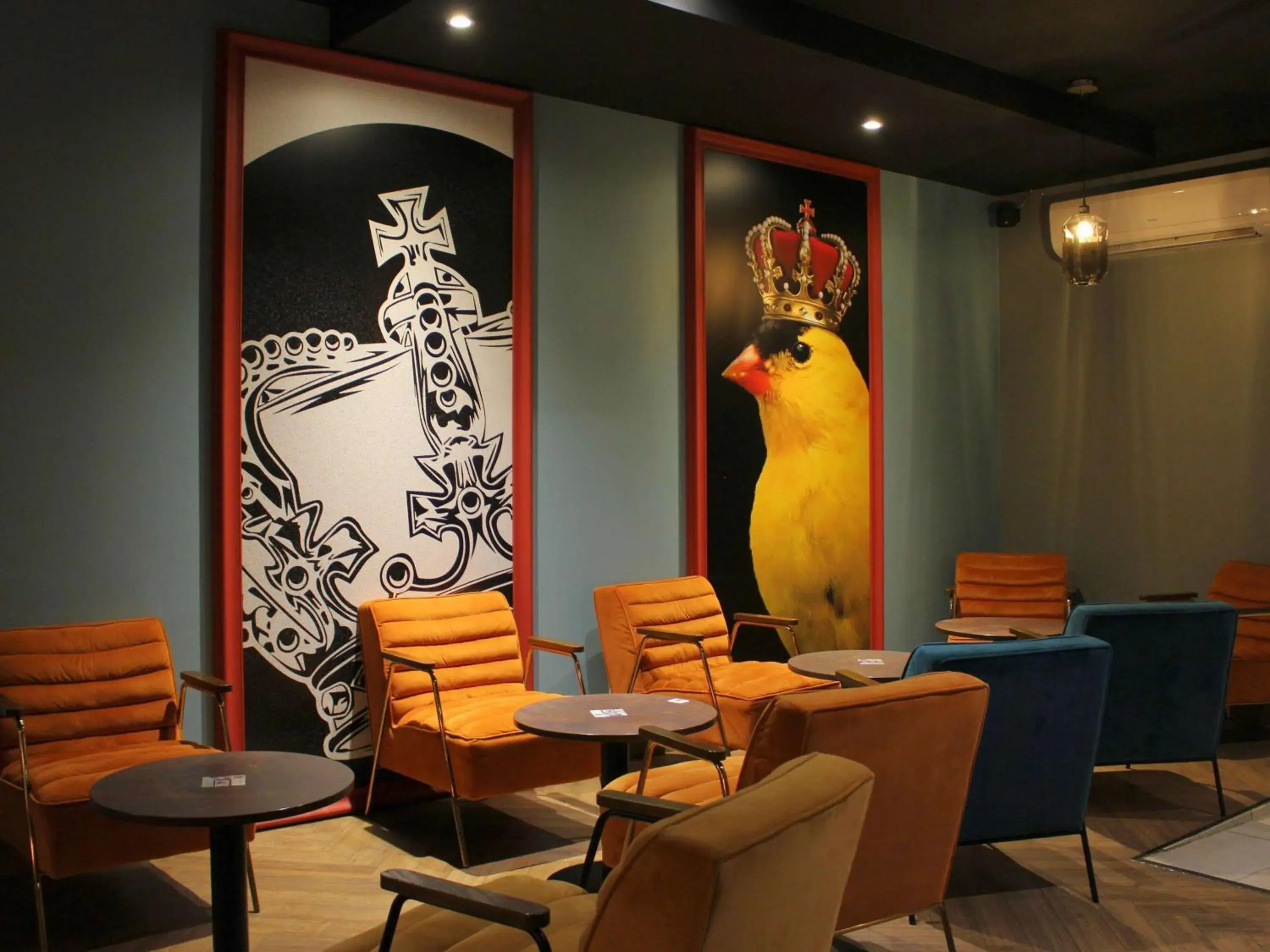 Lounge or bar in ibis Styles Dijon Sud Domaine De Beauregard 21600 Longvic Lounge or bar in ibis Styles Dijon Sud Domaine De Beauregard 21600 Longvic