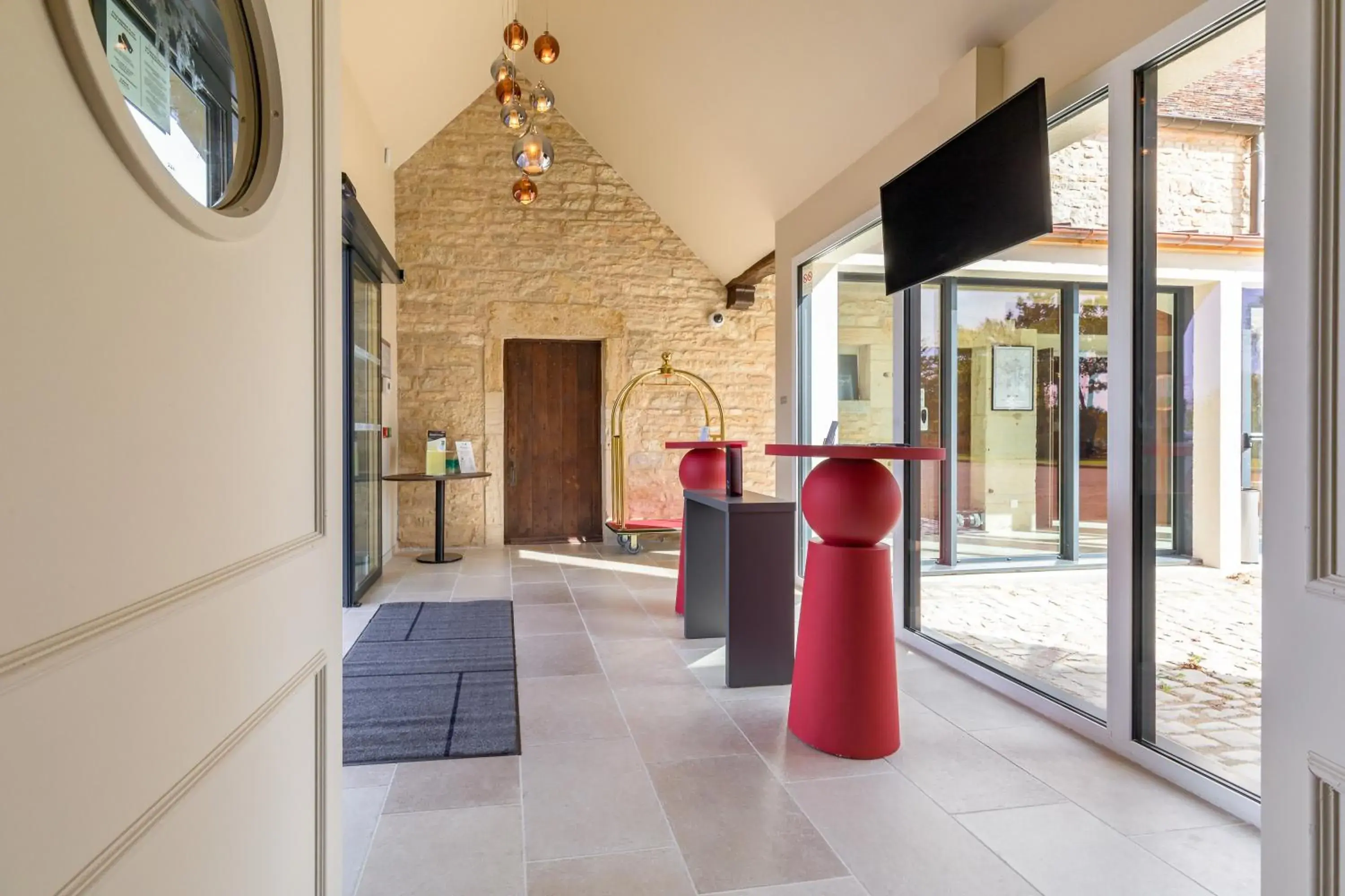 Property building in ibis Styles Dijon Sud Domaine De Beauregard 21600 Longvic Property building in ibis Styles Dijon Sud Domaine De Beauregard 21600 Longvic