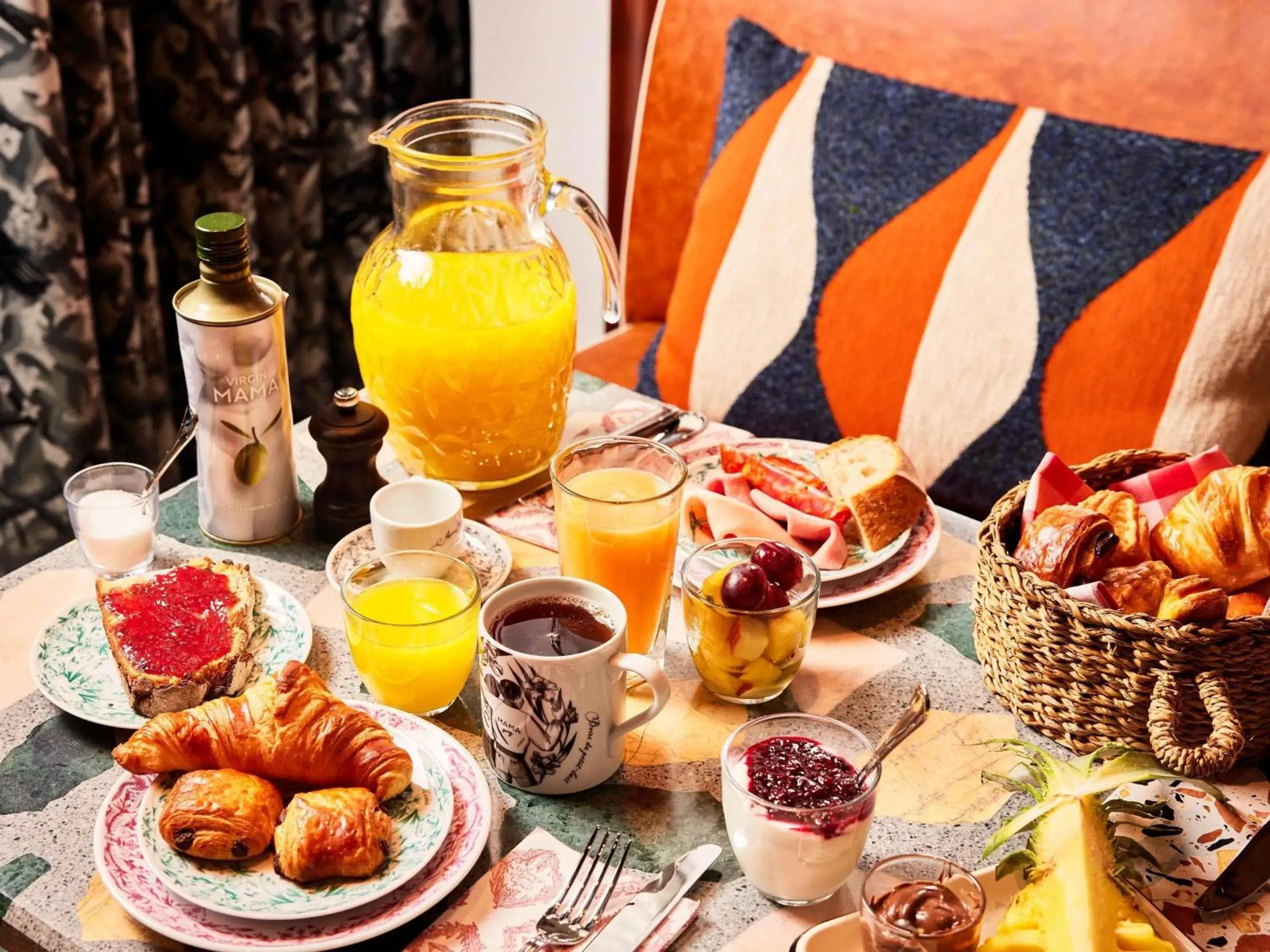 Breakfast in Mama Shelter Lisboa Breakfast in Mama Shelter Lisboa