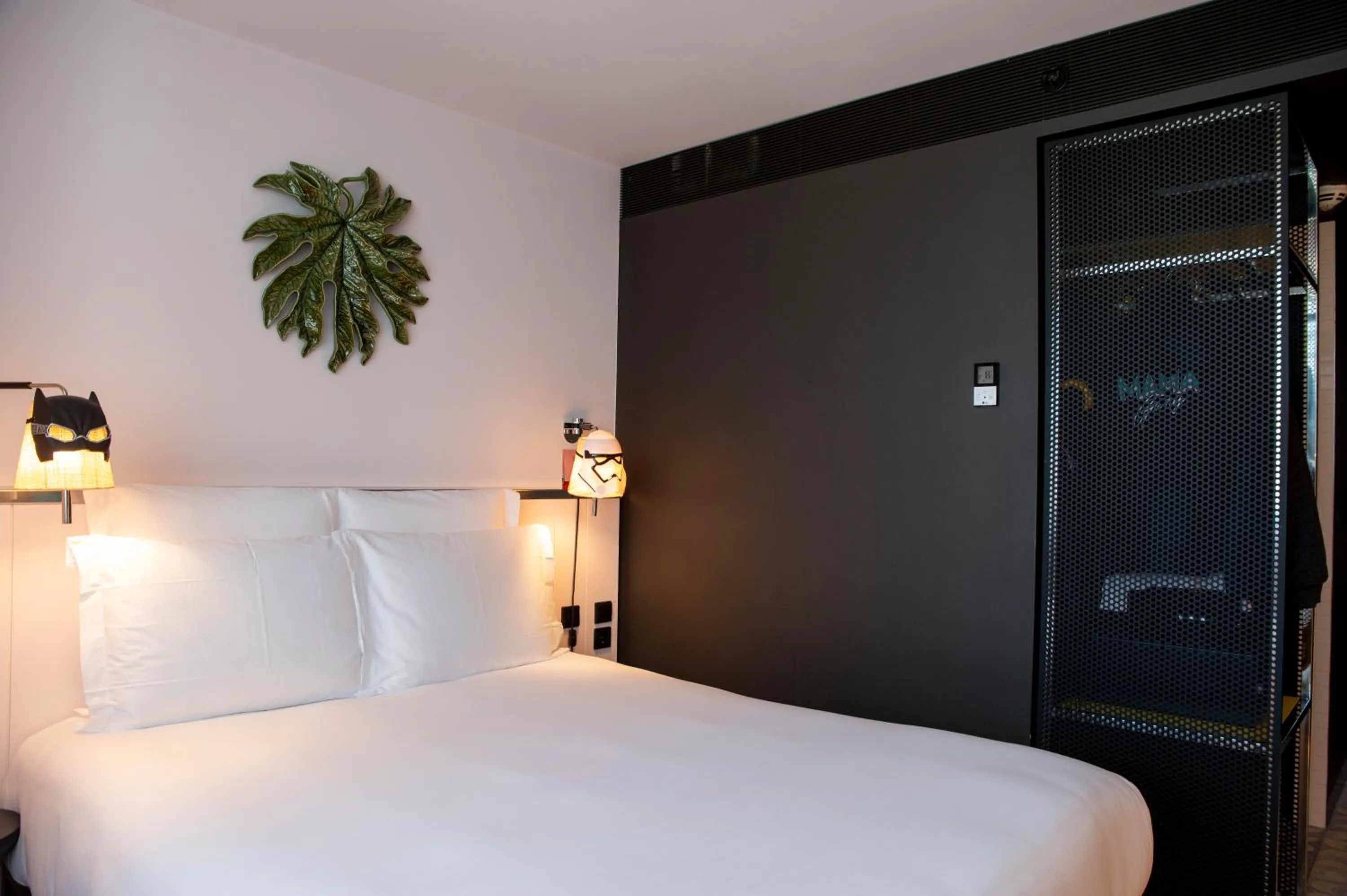 Bed in Mama Shelter Lisboa