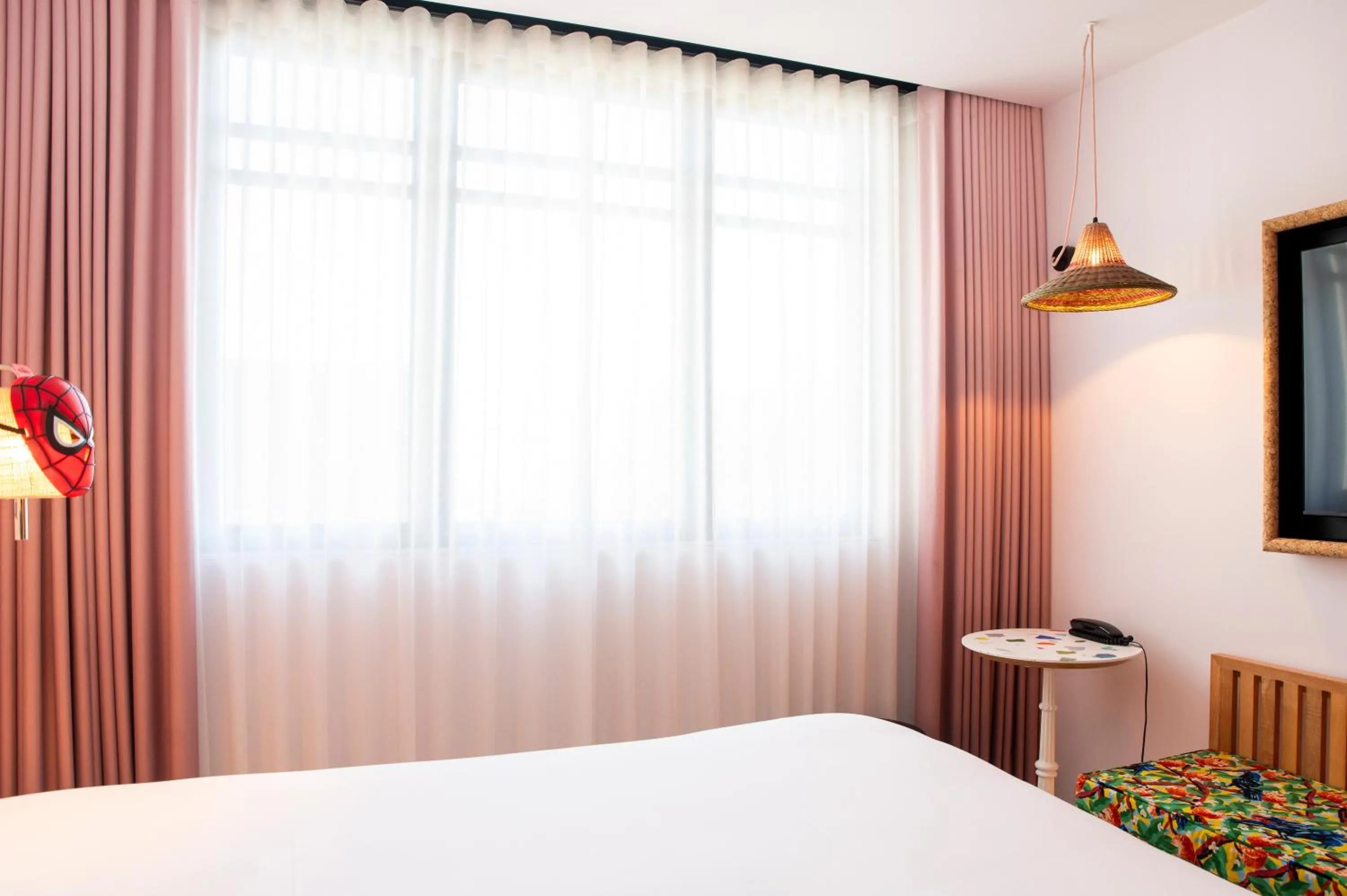 Bed in Mama Shelter Lisboa