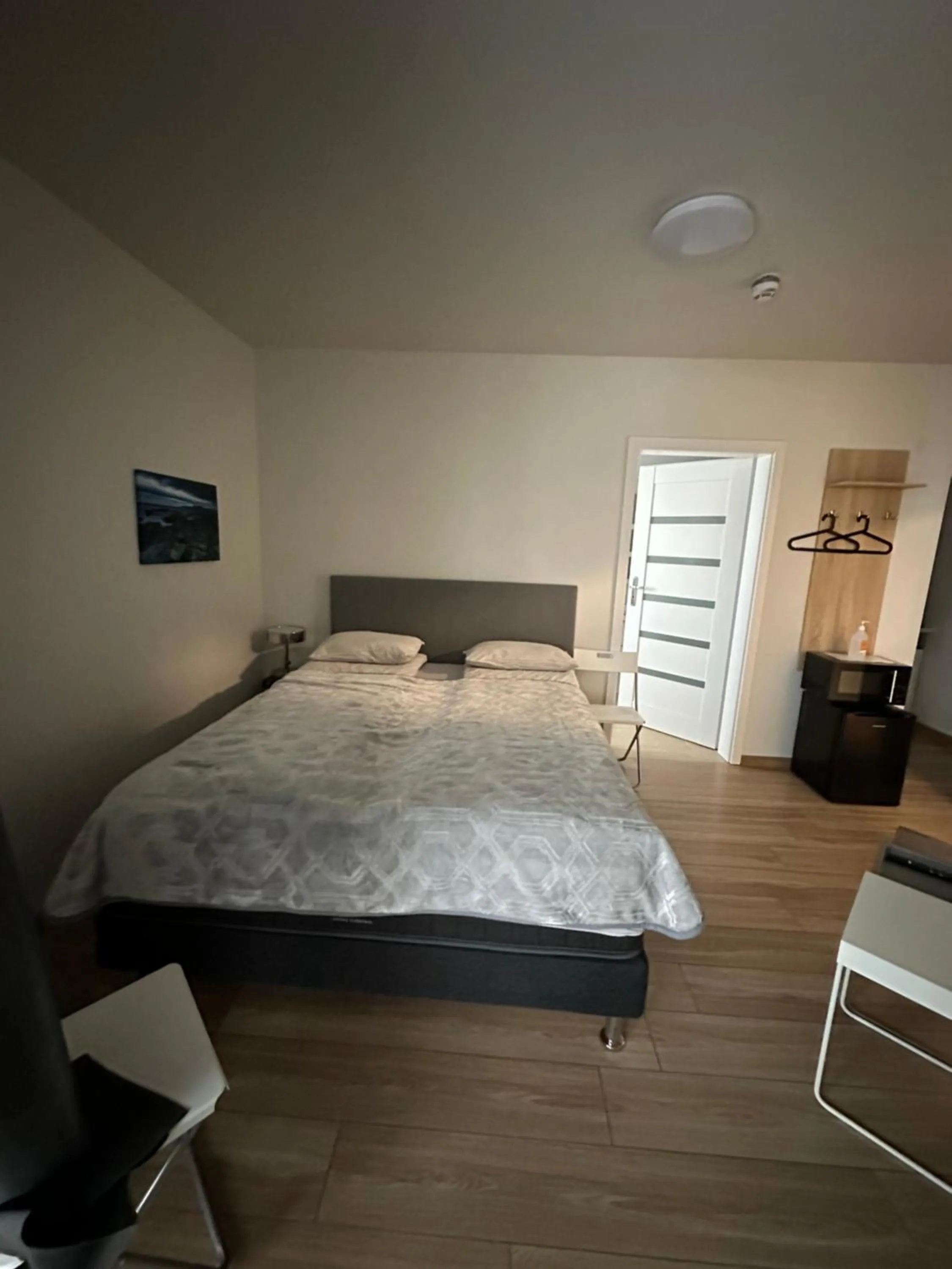 Bed in Helgrindur Guesthouse