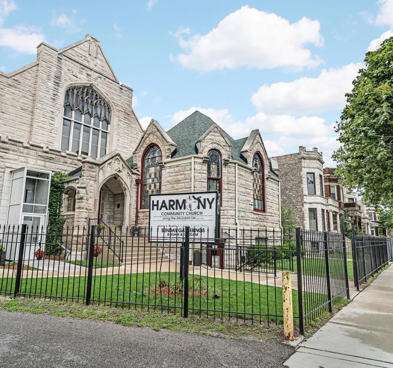 Street view in Spacious 5-BR Apt next to transit Free Parking