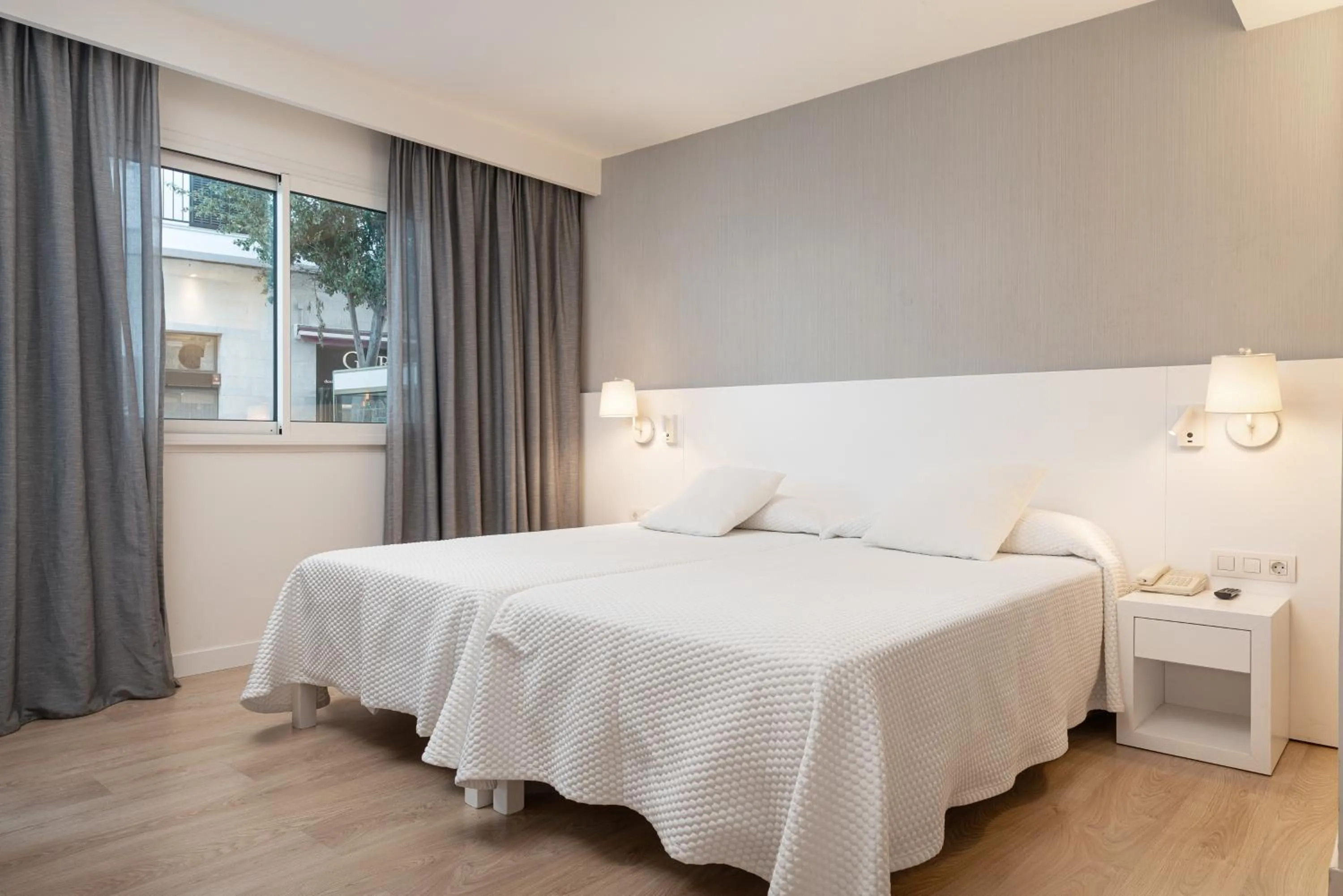 Bed in Hotel Cala Bona