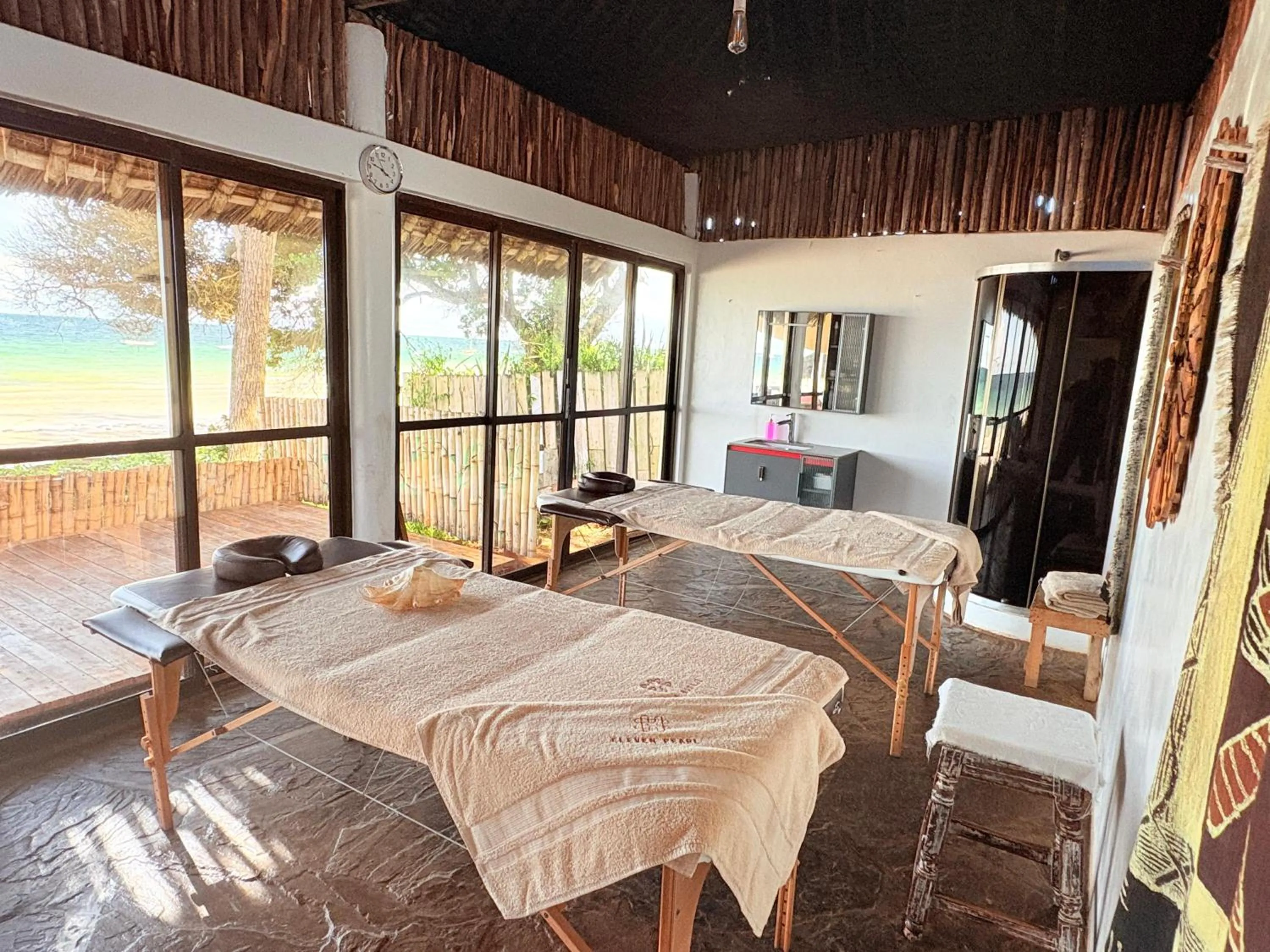 Spa and wellness centre/facilities, Bed in Eleven Pearl Boutique Hotel & Spa