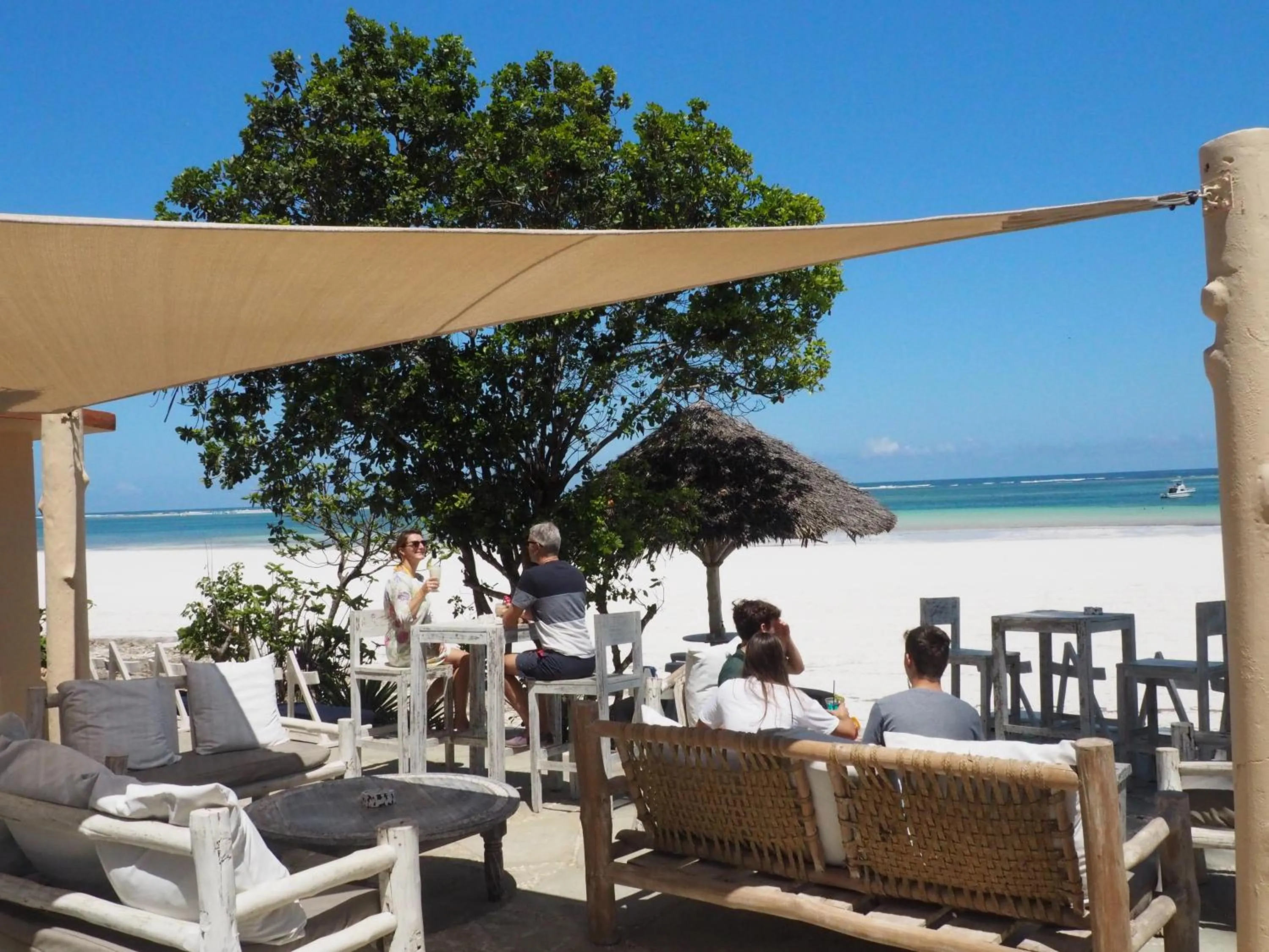 Lounge or bar in Eleven Pearl Boutique Hotel & Spa