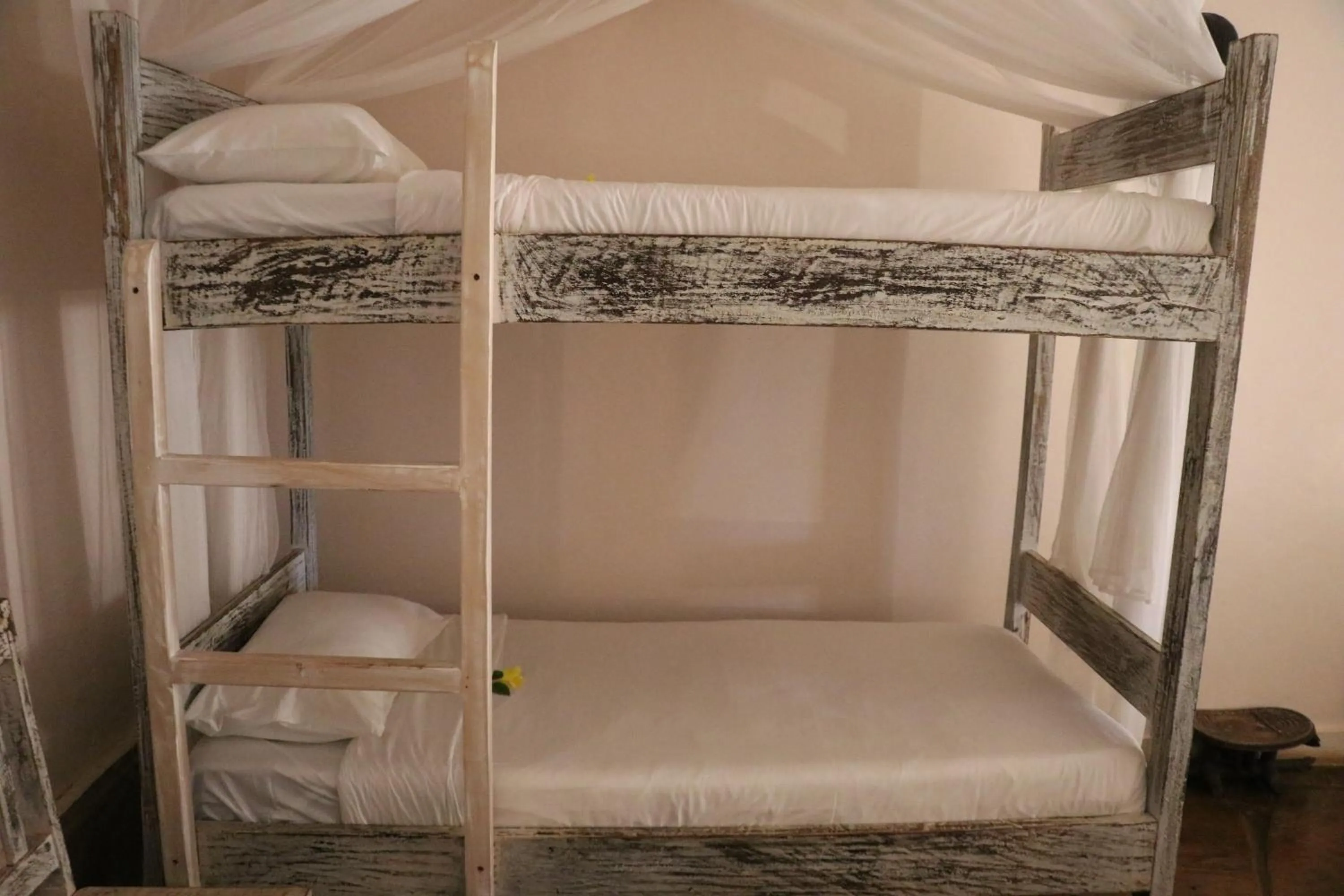 Bed in Eleven Pearl Boutique Hotel & Spa