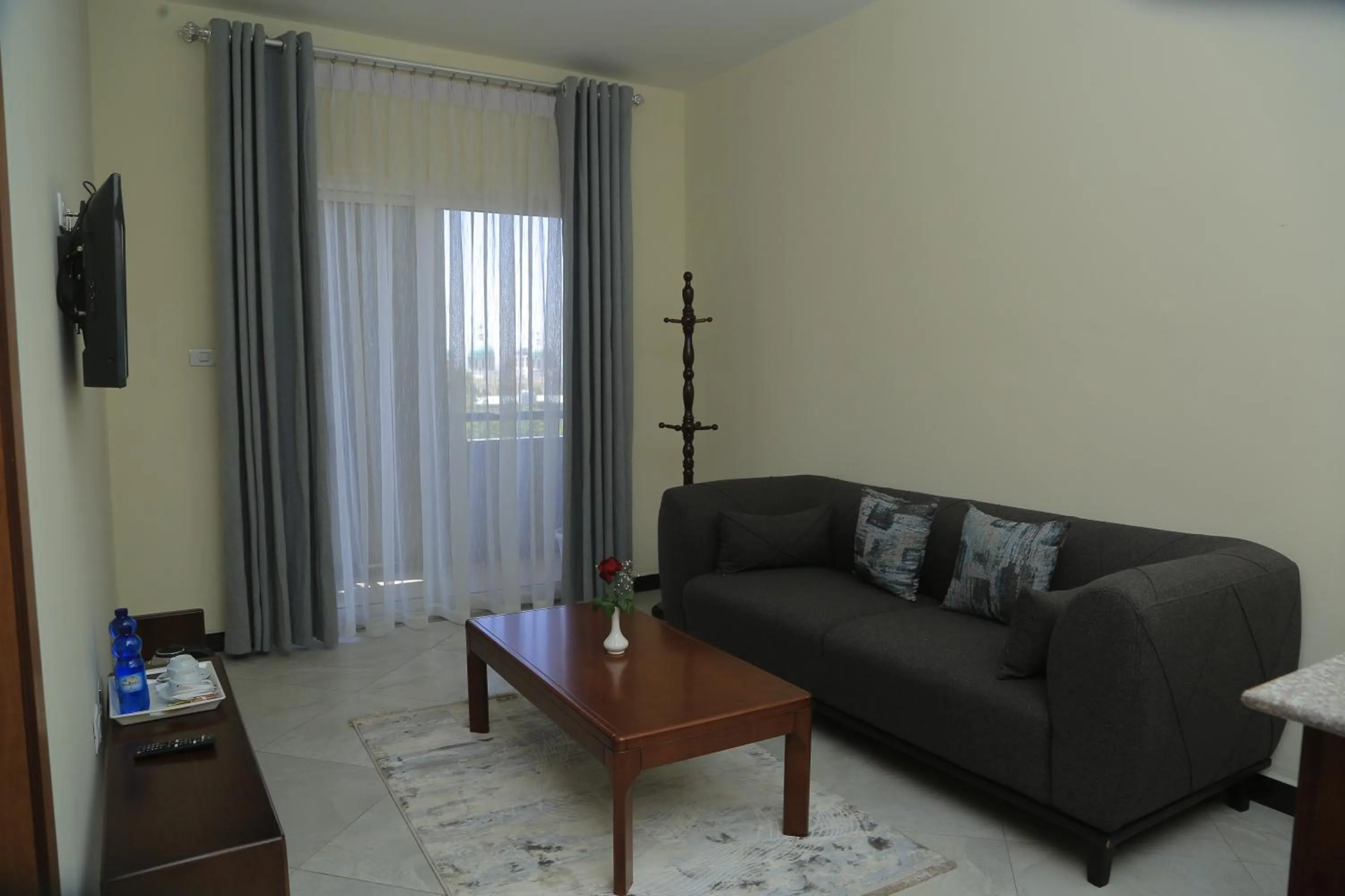 Living room in Daisy Hotel