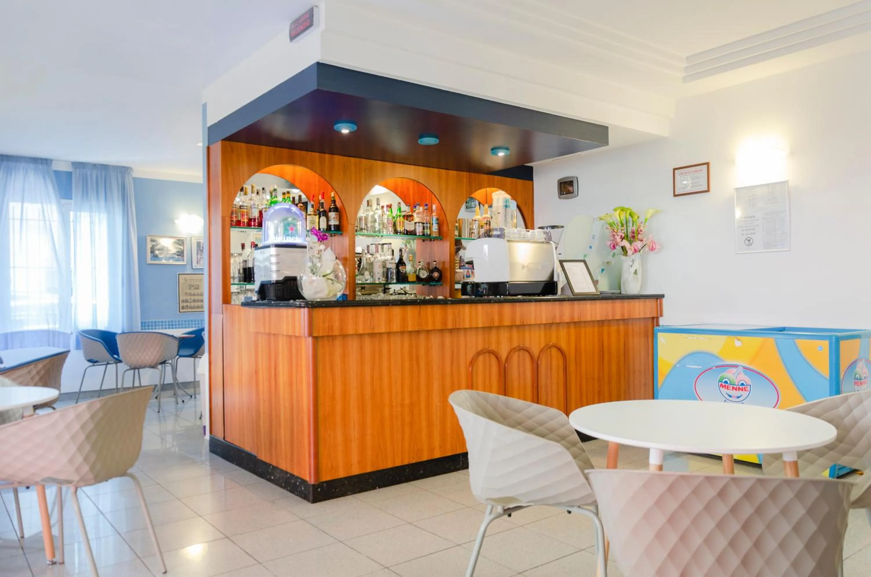 Lounge or bar in Hotel Stella Alpina