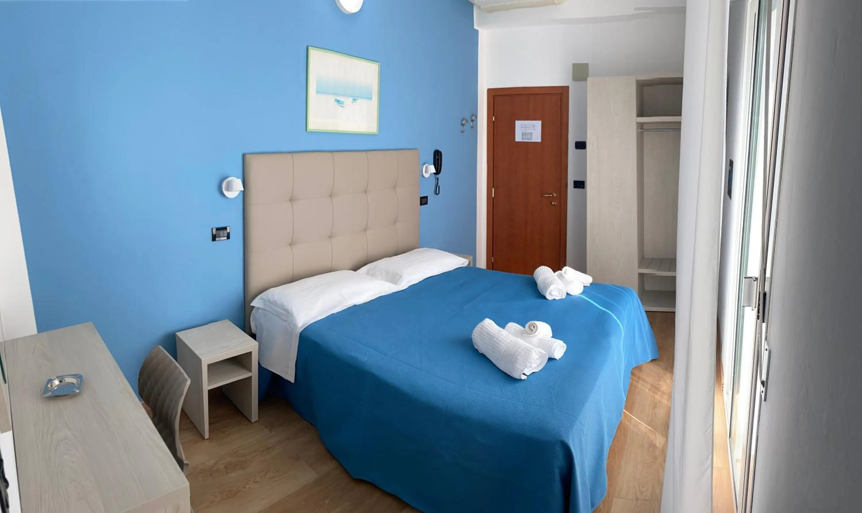 Photo of the whole room, Bed in Hotel Stella Alpina