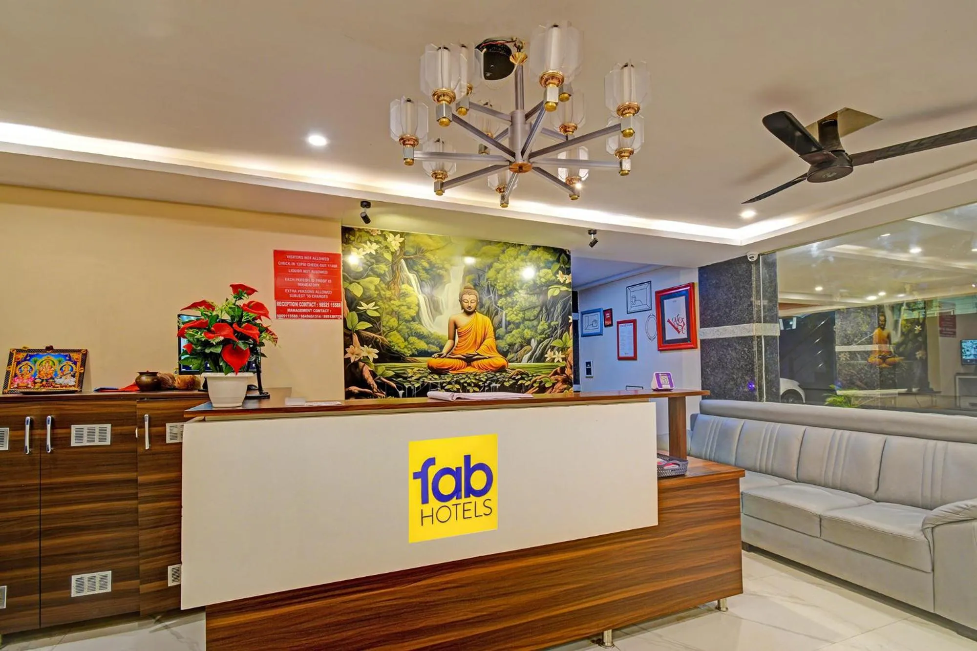 Lobby or reception in FabHotel White House Leo