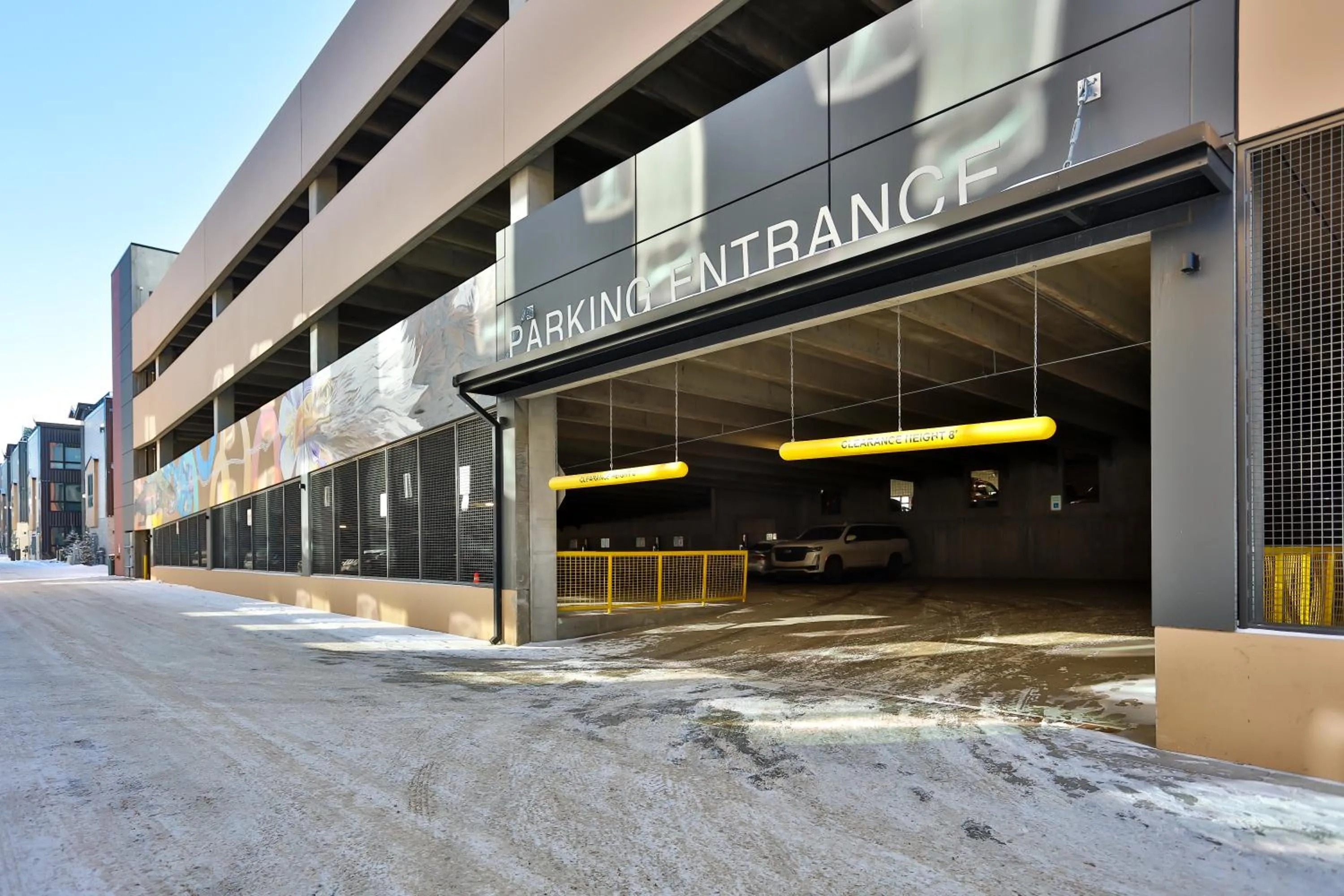 Parking in Hotel Indigo - Silverthorne by IHG
