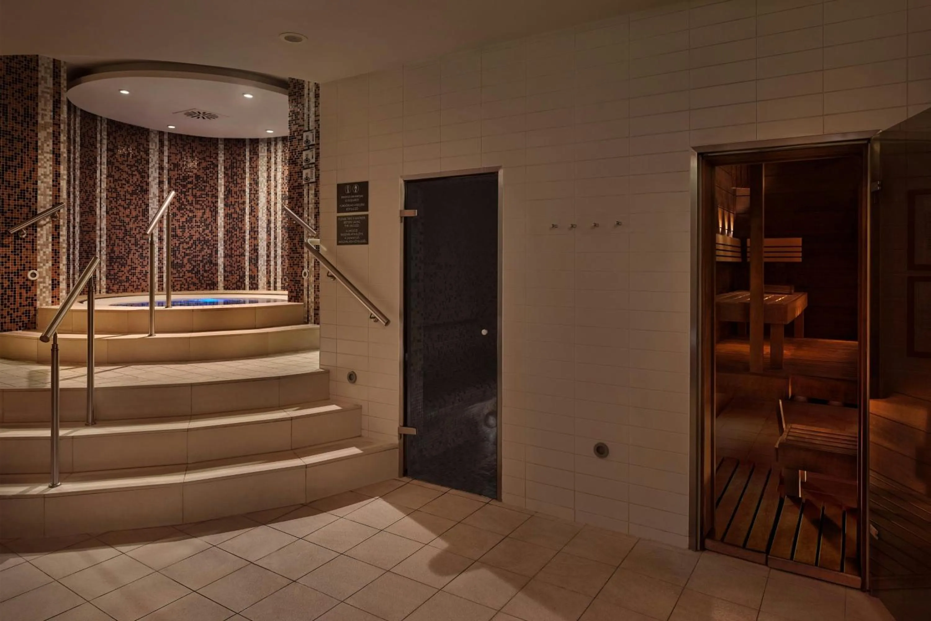 Fitness centre/facilities in Budapest Marriott Hotel