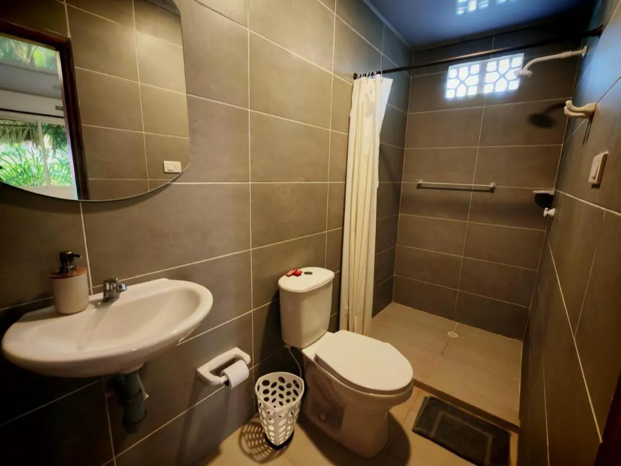 Quadruple Room with Garden View in Tata Lolo