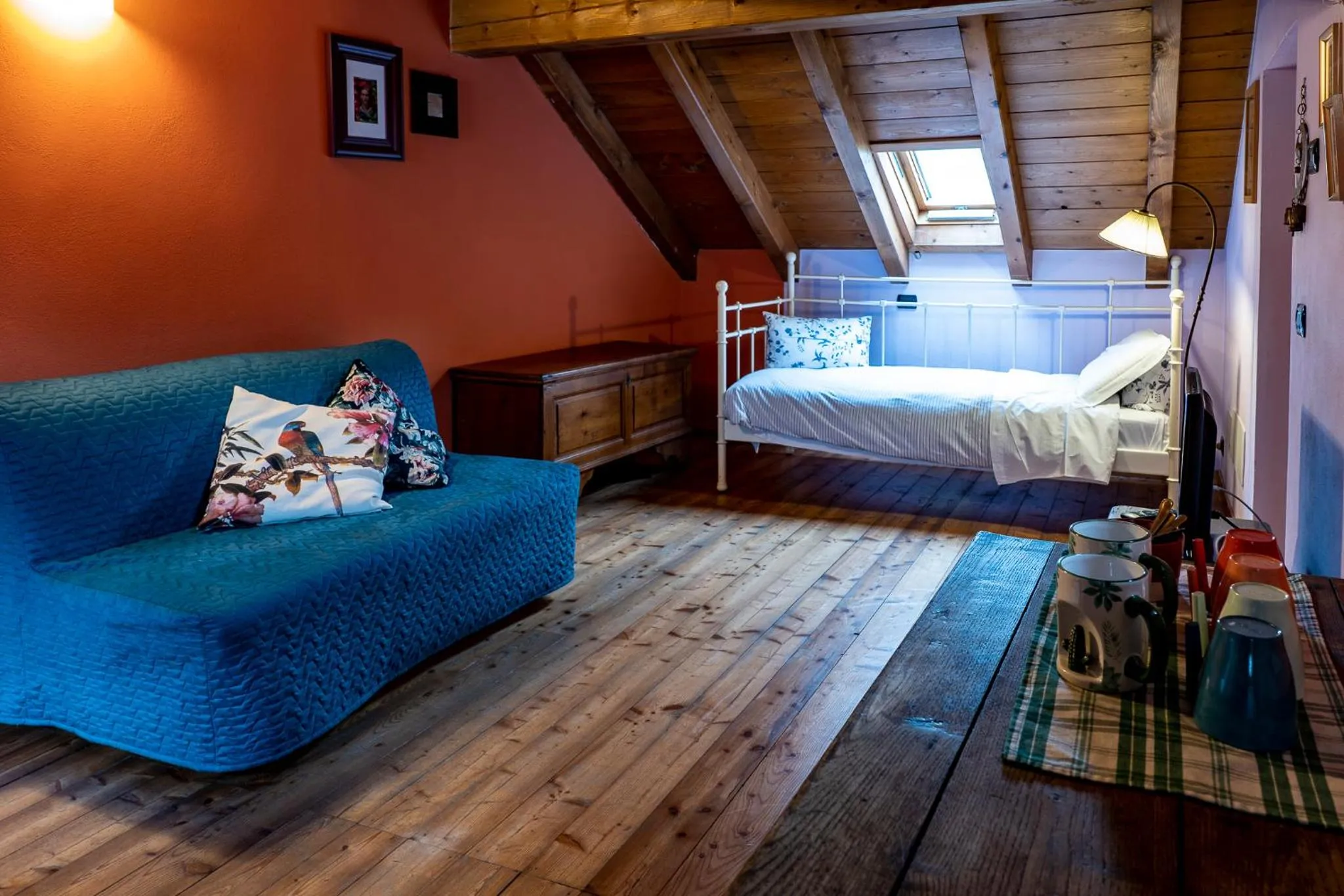 Photo of the whole room, Bed in Casa Tomà