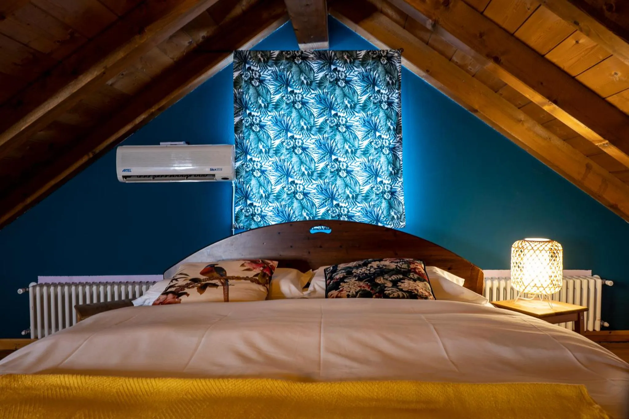 Bedroom, Bed in Casa Tomà