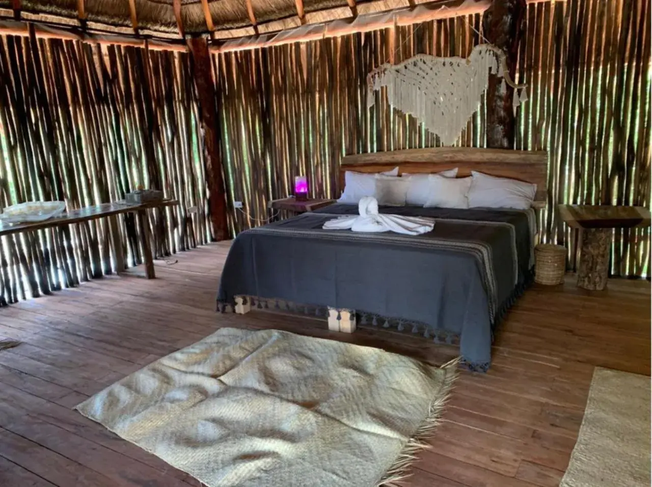 Queen Room with Balcony in Jungla y Estrellas Queen Room with Balcony in Jungla y Estrellas