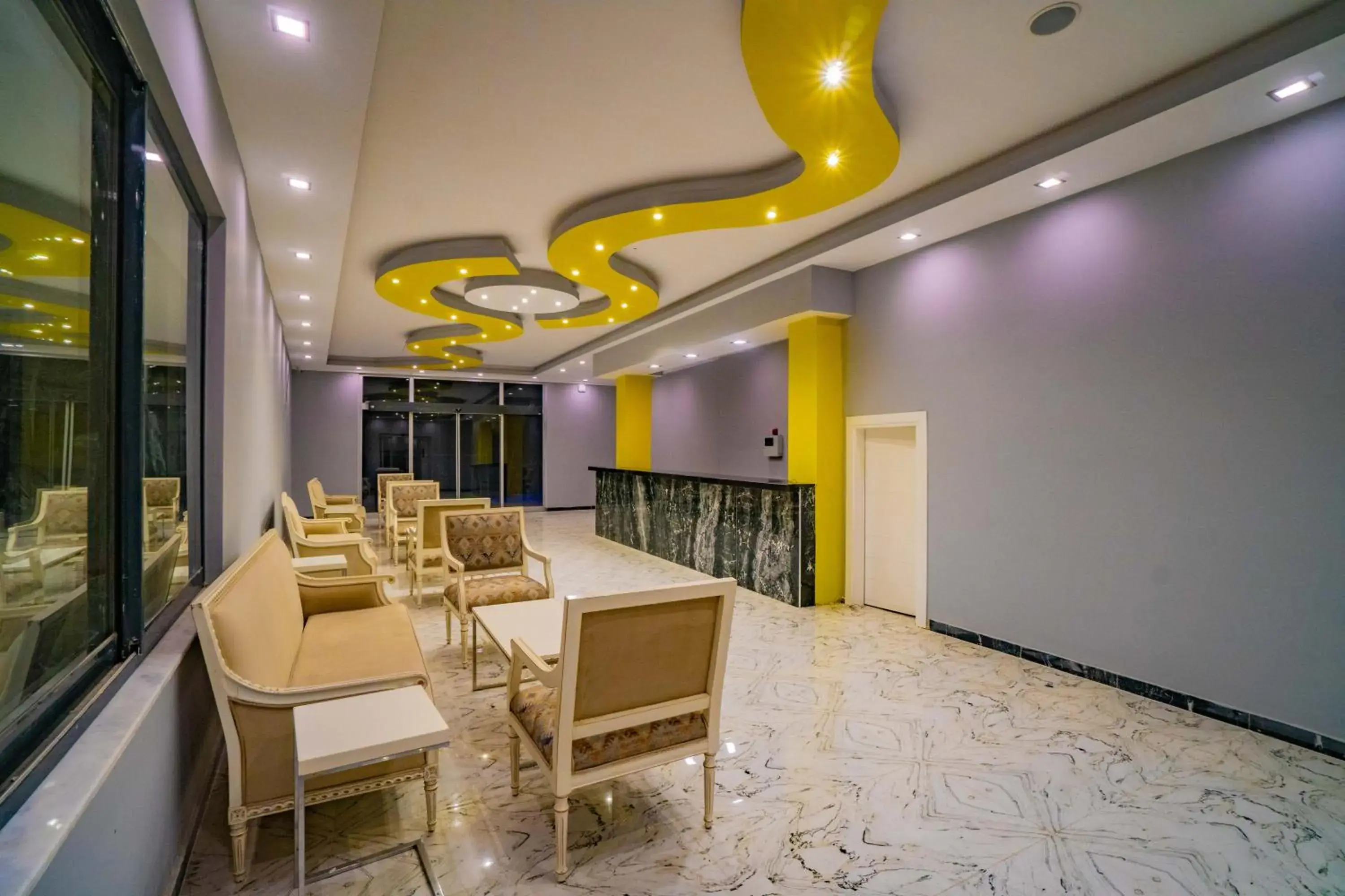 Living room in Prenses Sealine Beach Hotel Living room in Prenses Sealine Beach Hotel