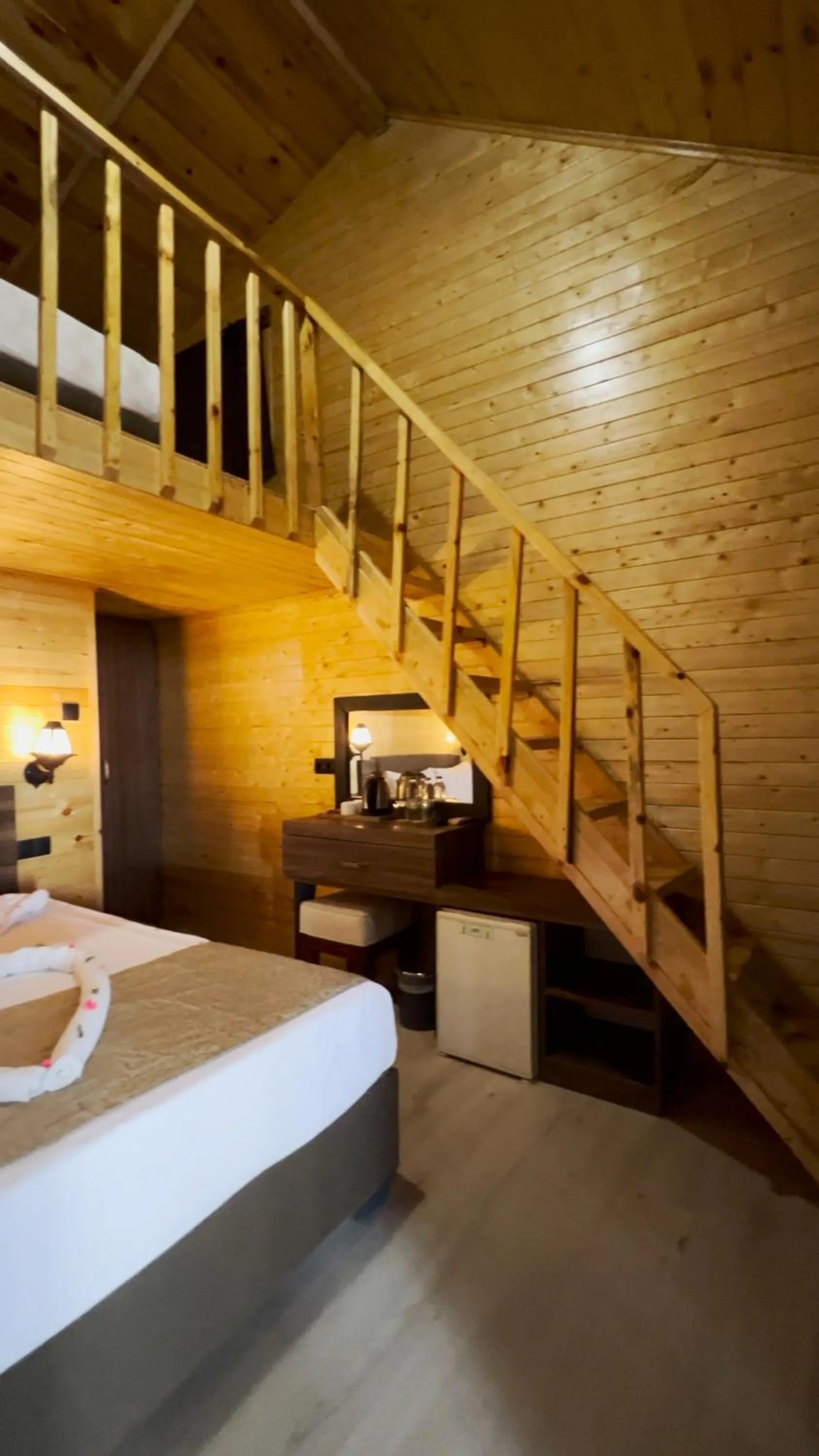 Bed in Prenses Sealine Beach Hotel